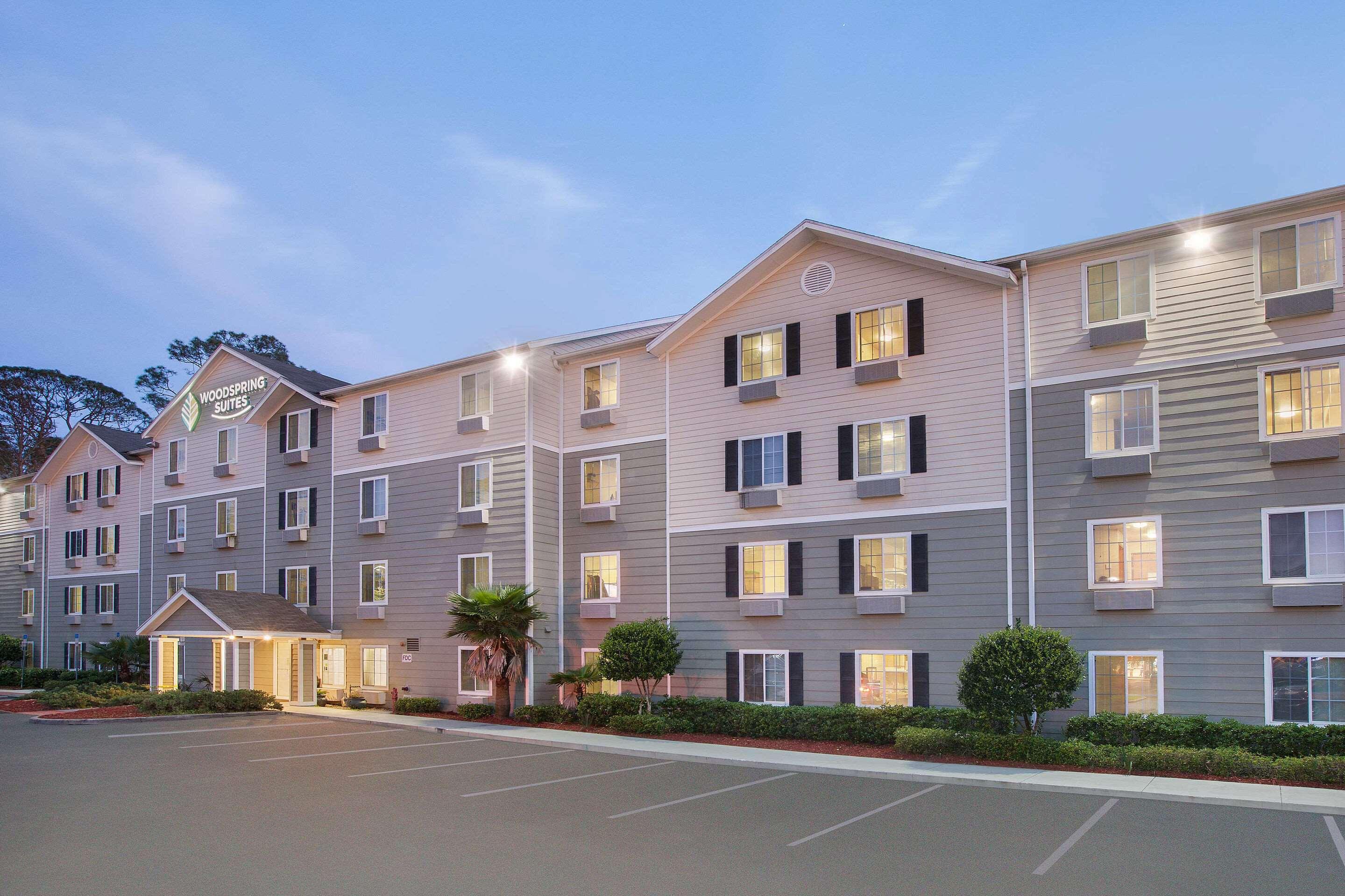 WoodSpring Suites Jacksonville Southeast — photo 3