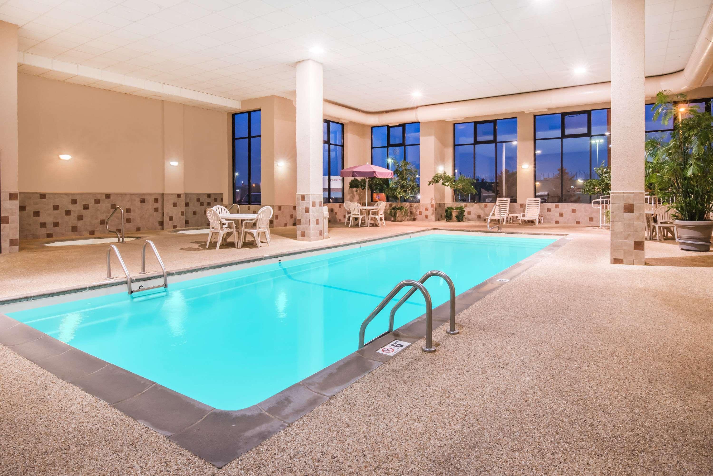Howard Johnson Rapid City — photo 3