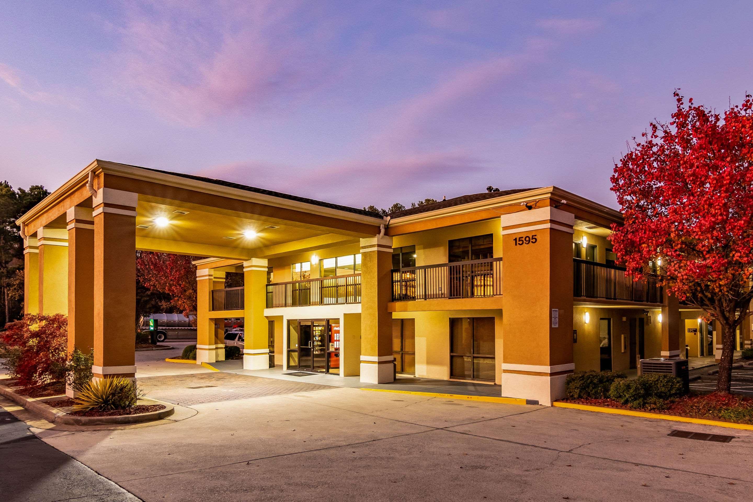 Quality Inn Stone Mountain — photo 5