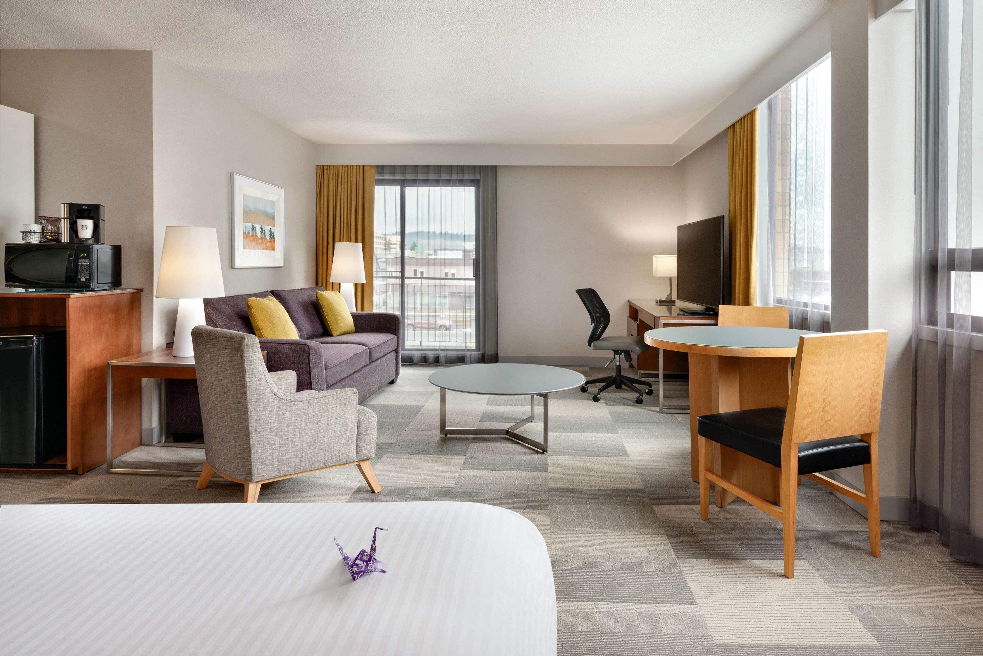 Coast Prince George Hotel by APA — photo 5