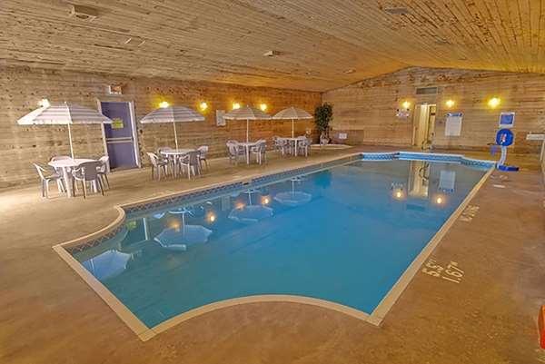 Americas Best Value Inn Marquette — photo 4