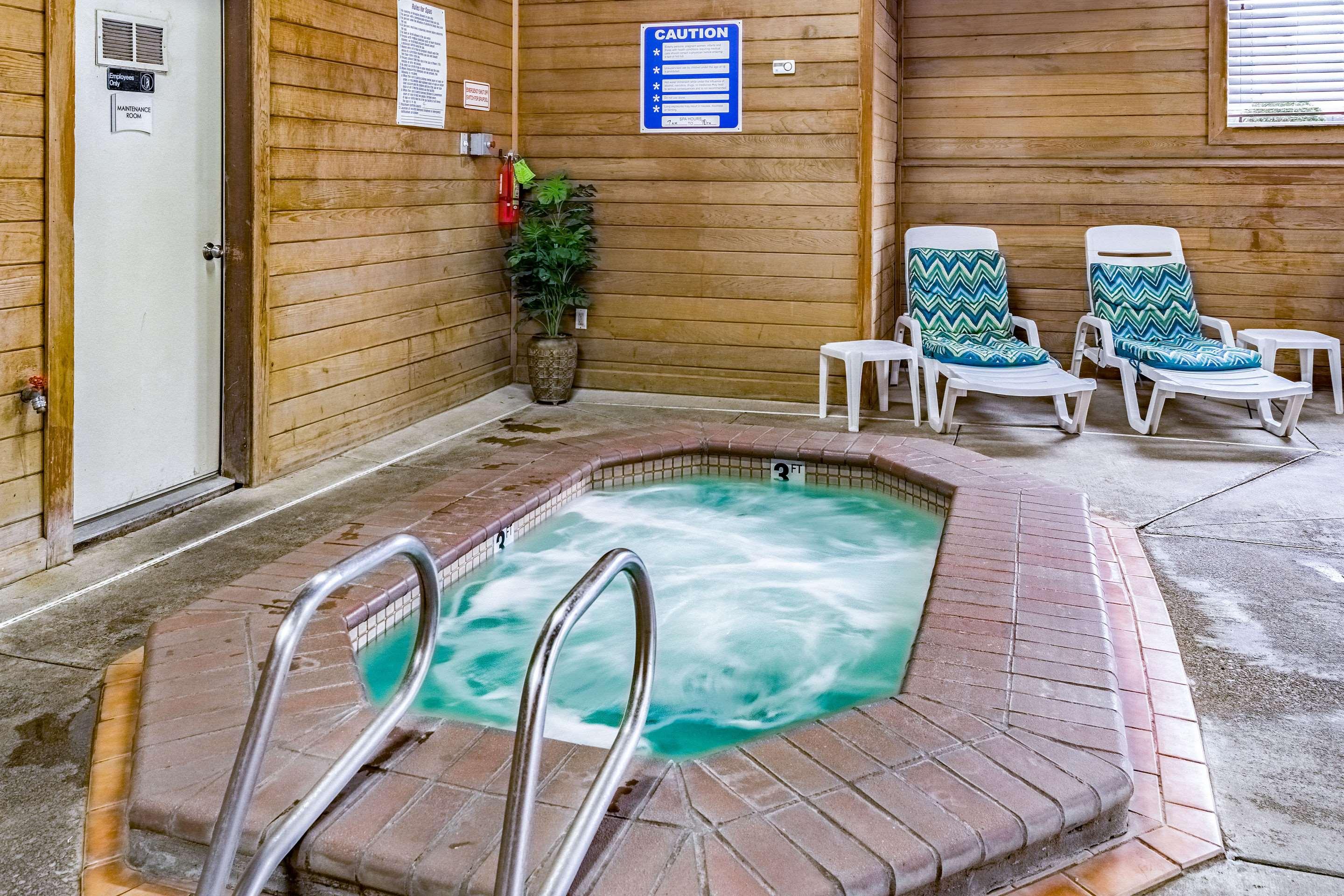 Quality Inn & Suites Vancouver North — photo 5