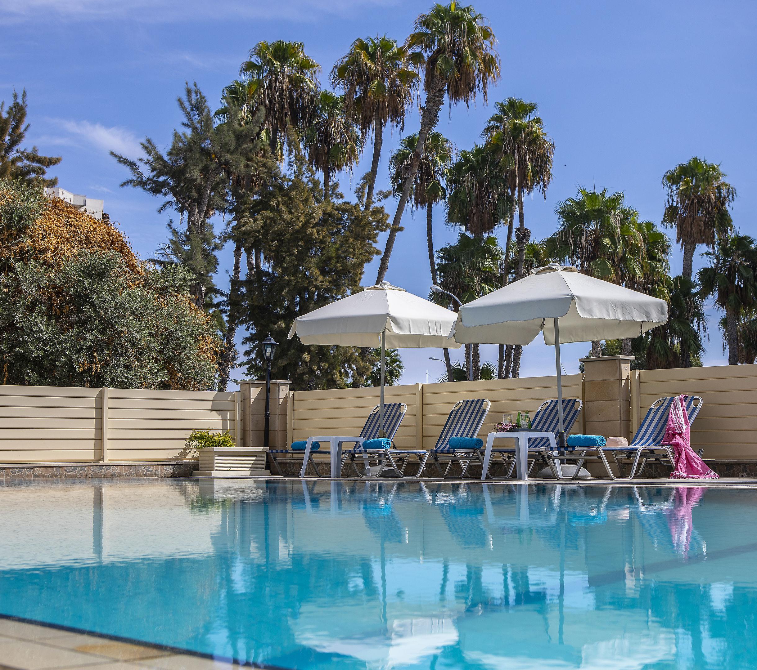 Kapetanios Limassol Hotel — photo 4