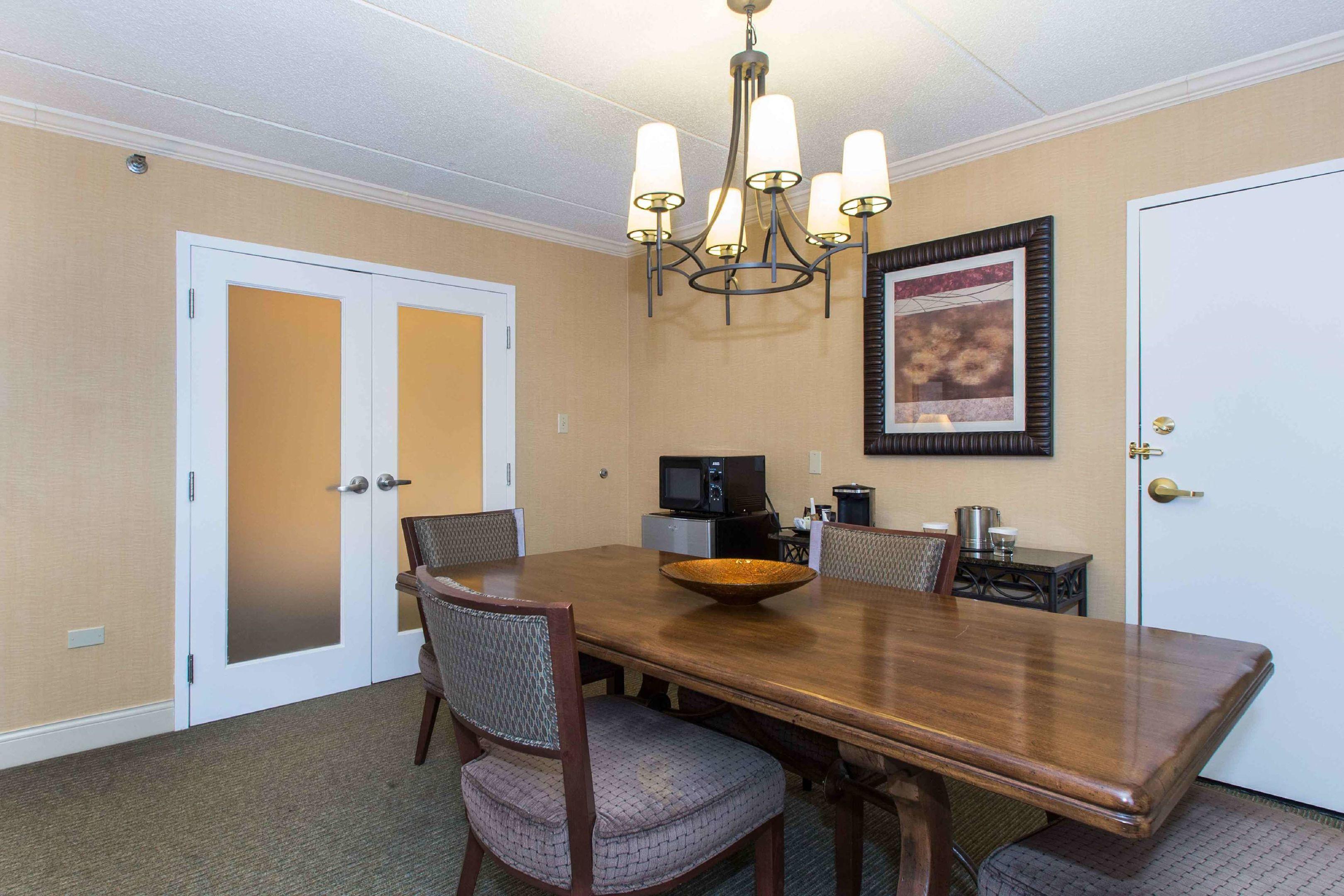 DoubleTree by Hilton Hotel Cleveland East Beachwood — photo 3
