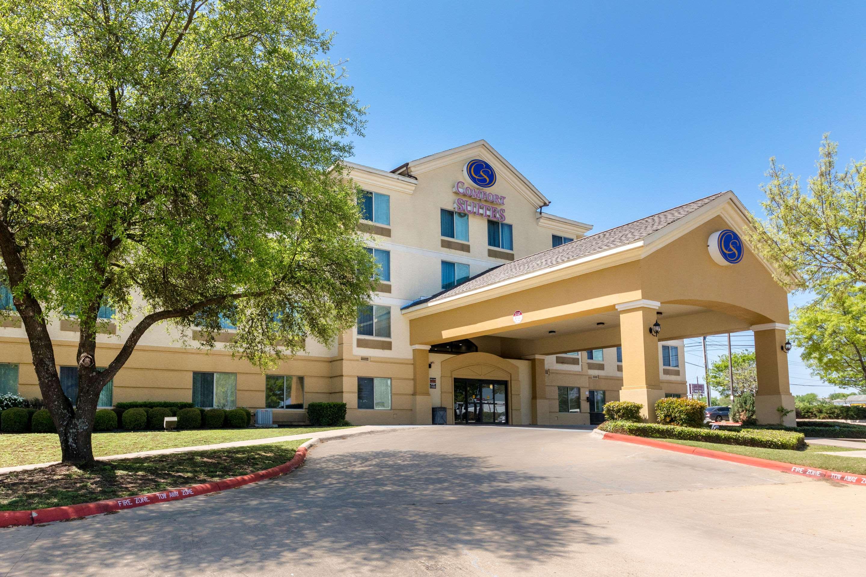 Comfort Suites Austin Airport — photo 3