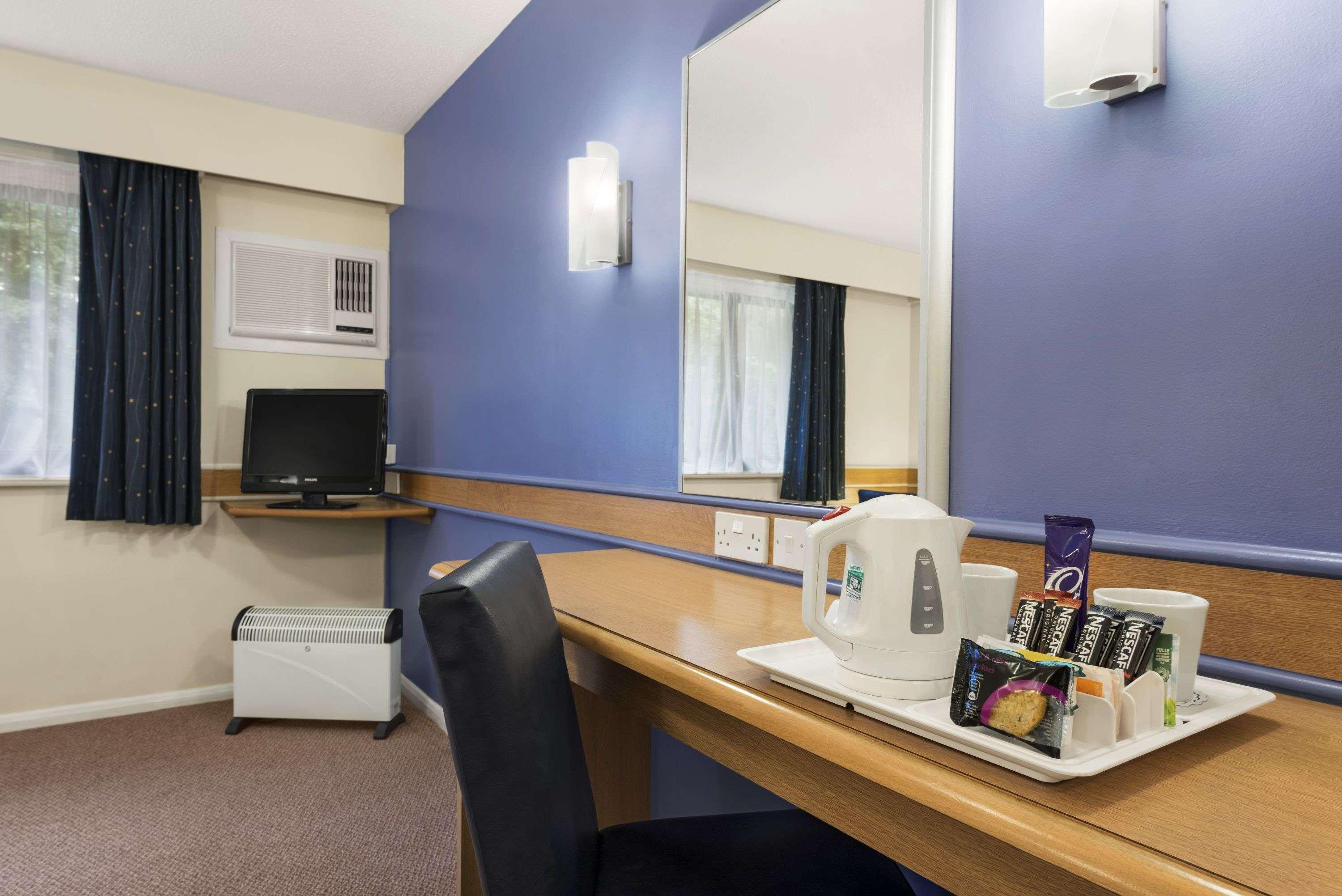 Days Inn Warwick North M40 — photo 5