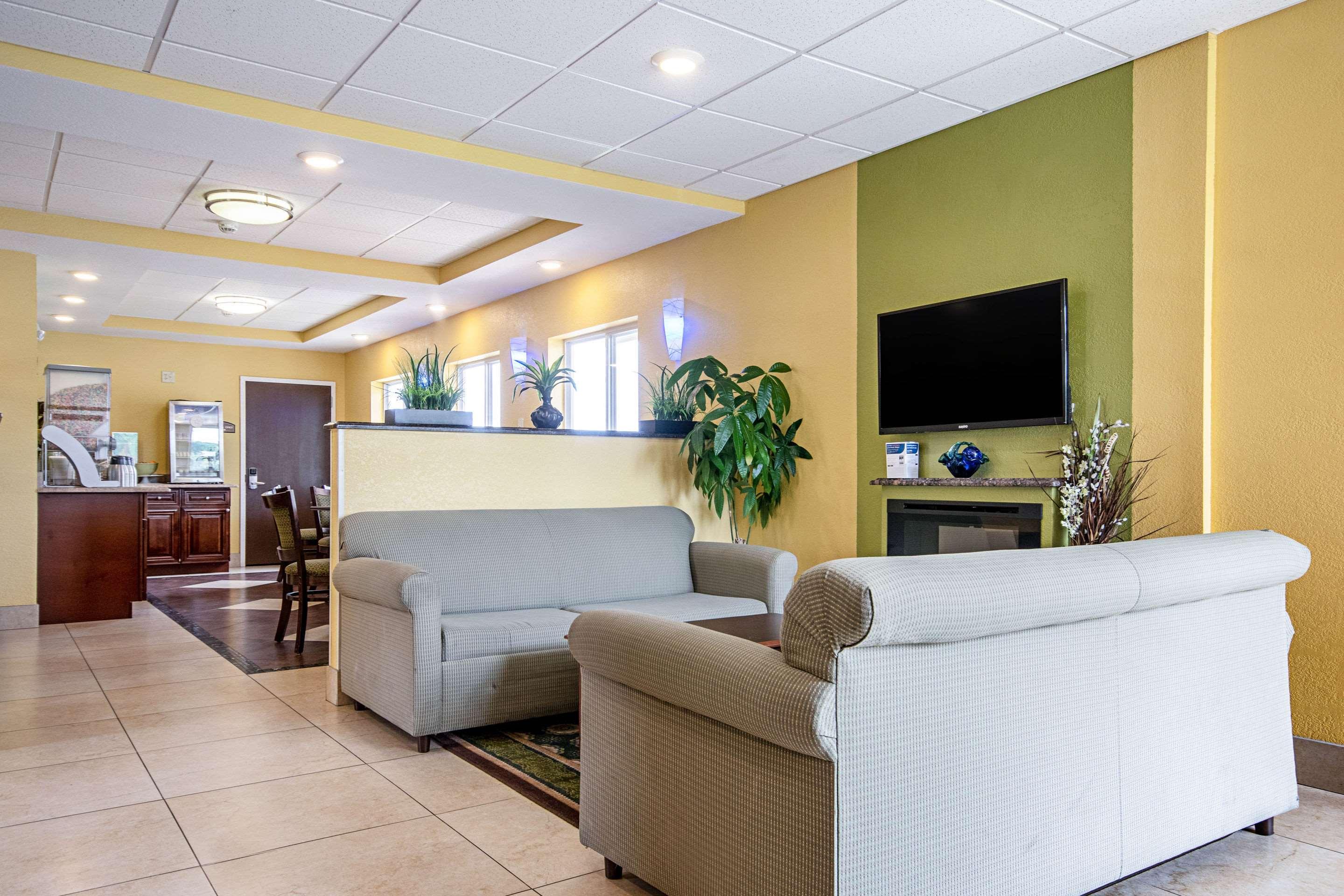 Quality Inn & Suites Glenmont - Albany South — photo 4