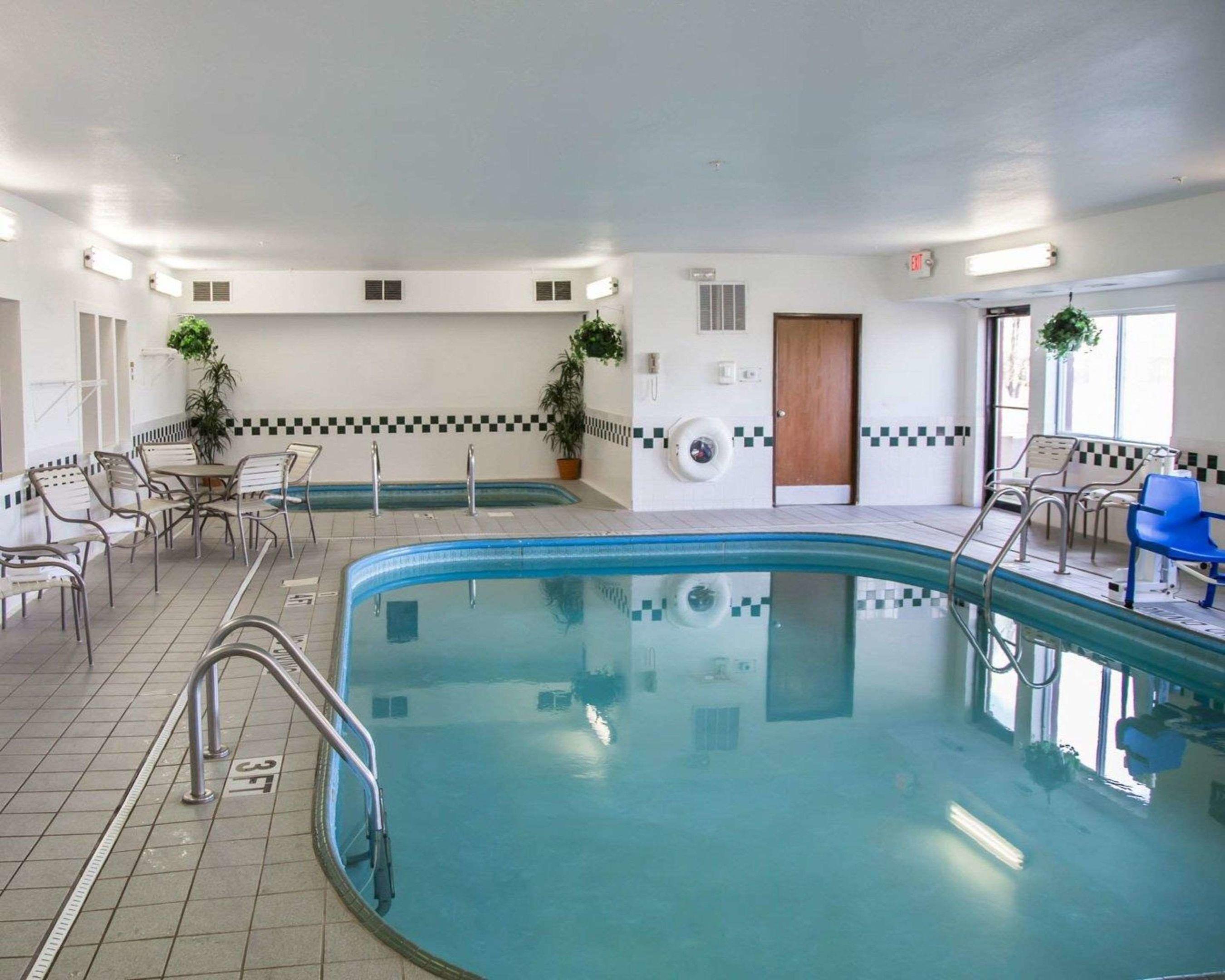 Comfort Suites Sioux Falls — photo 3