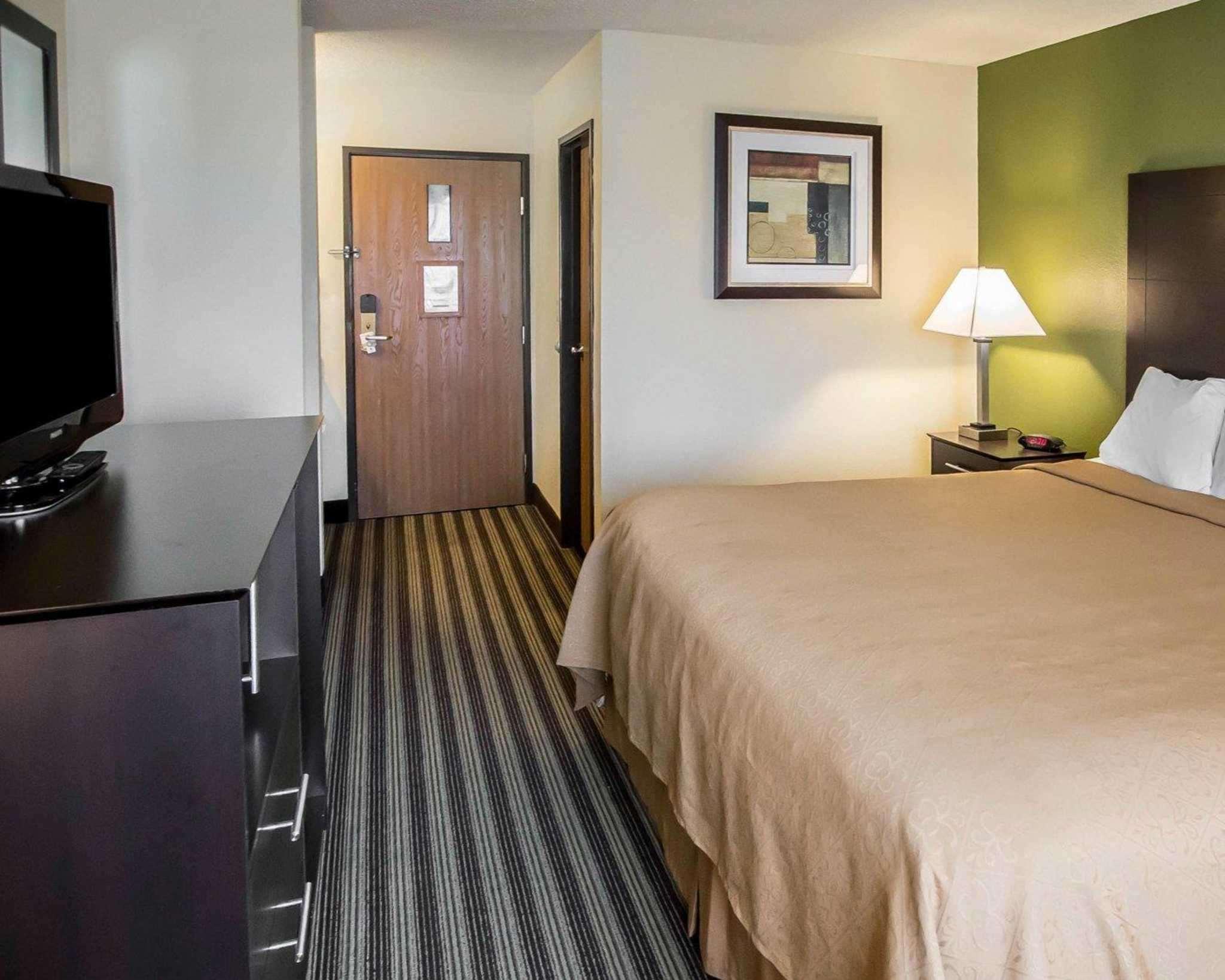 Quality Inn — photo 4