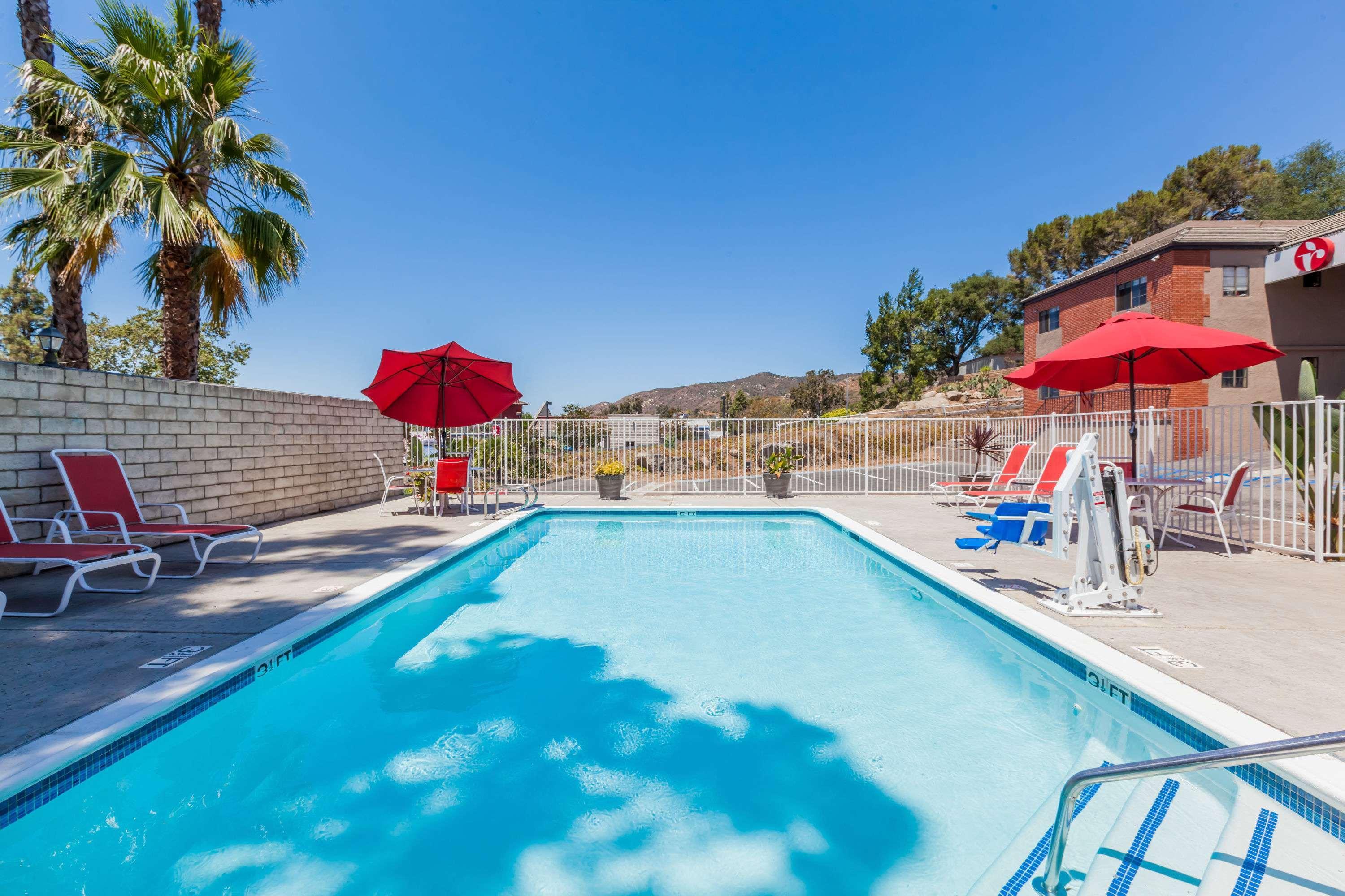 Ramada Poway San Diego North — photo 3