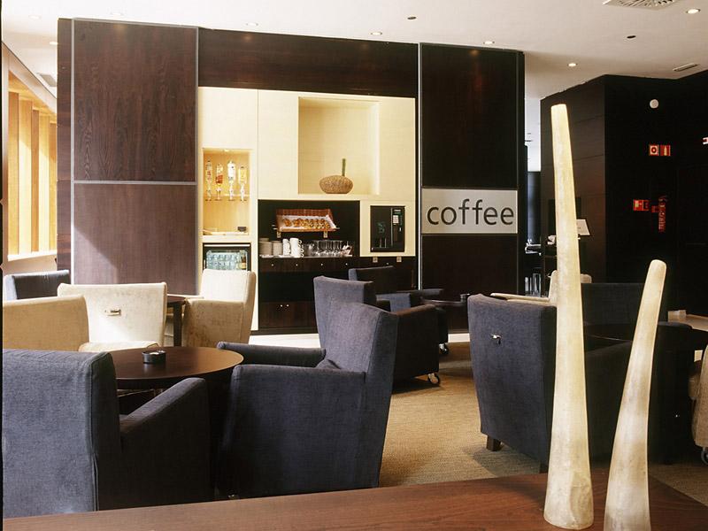 AC Hotel Valencia — photo 4