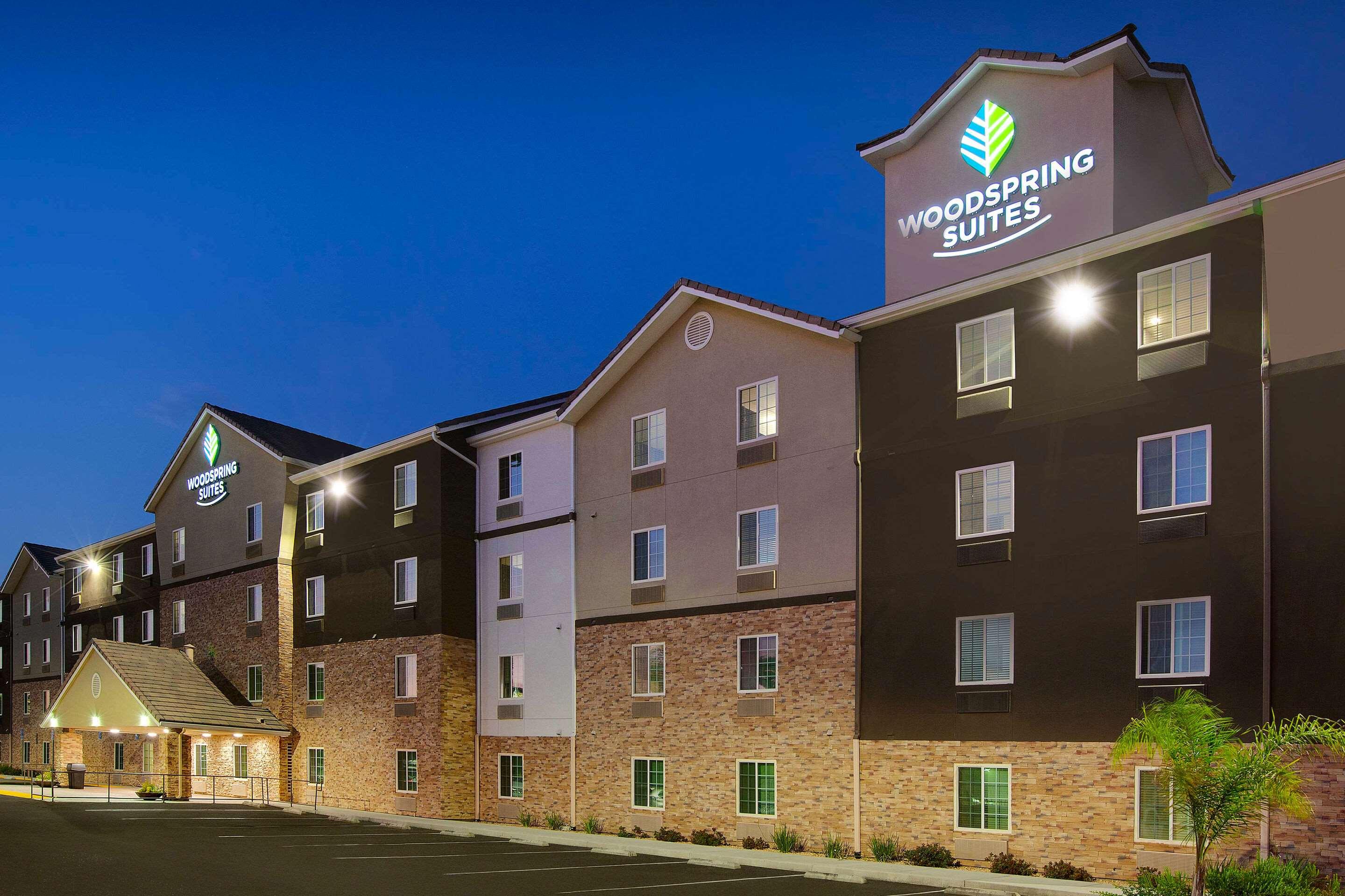 Woodspring Suites Bakersfield Airport