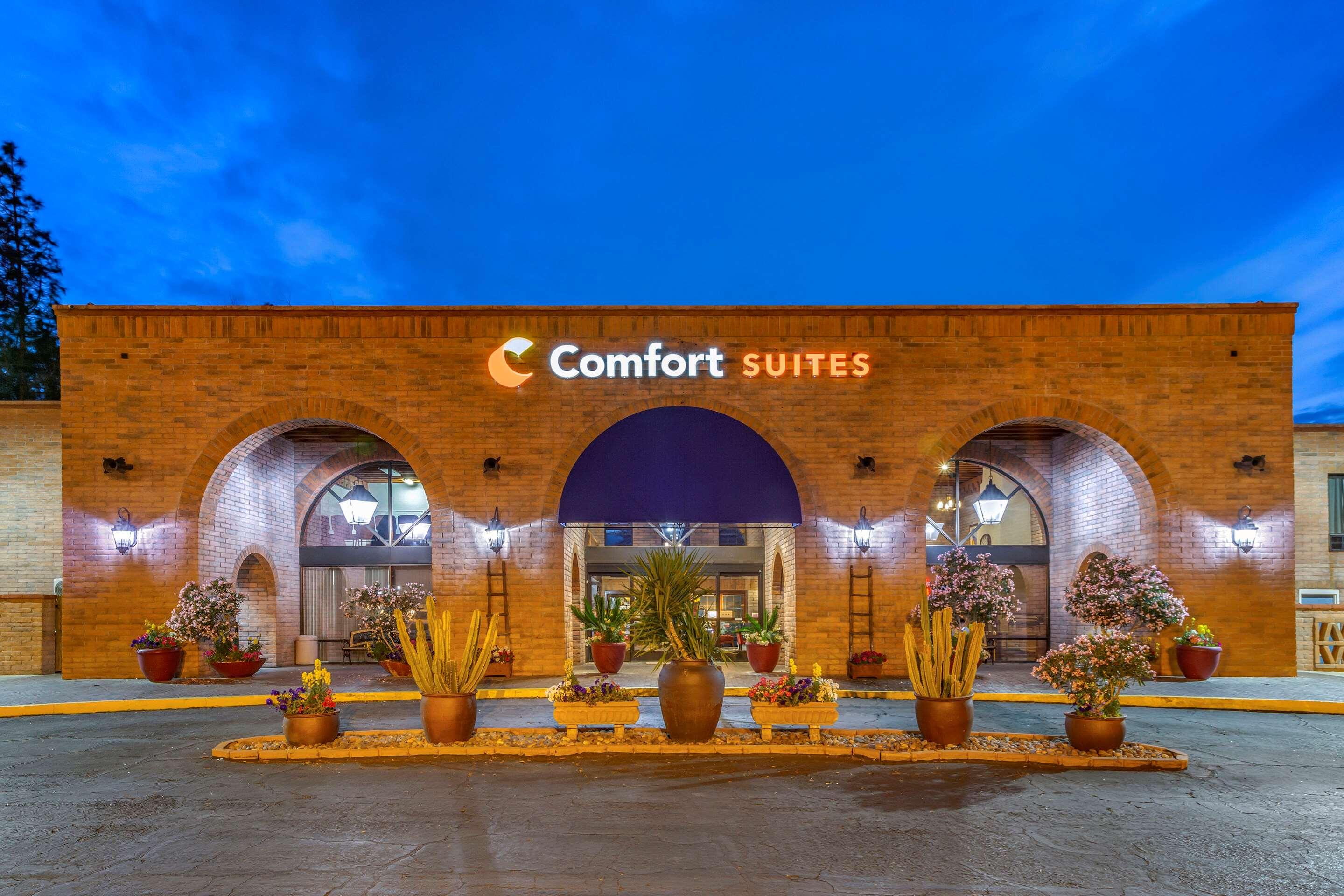 Comfort Suites Sabino Canyon — photo 5