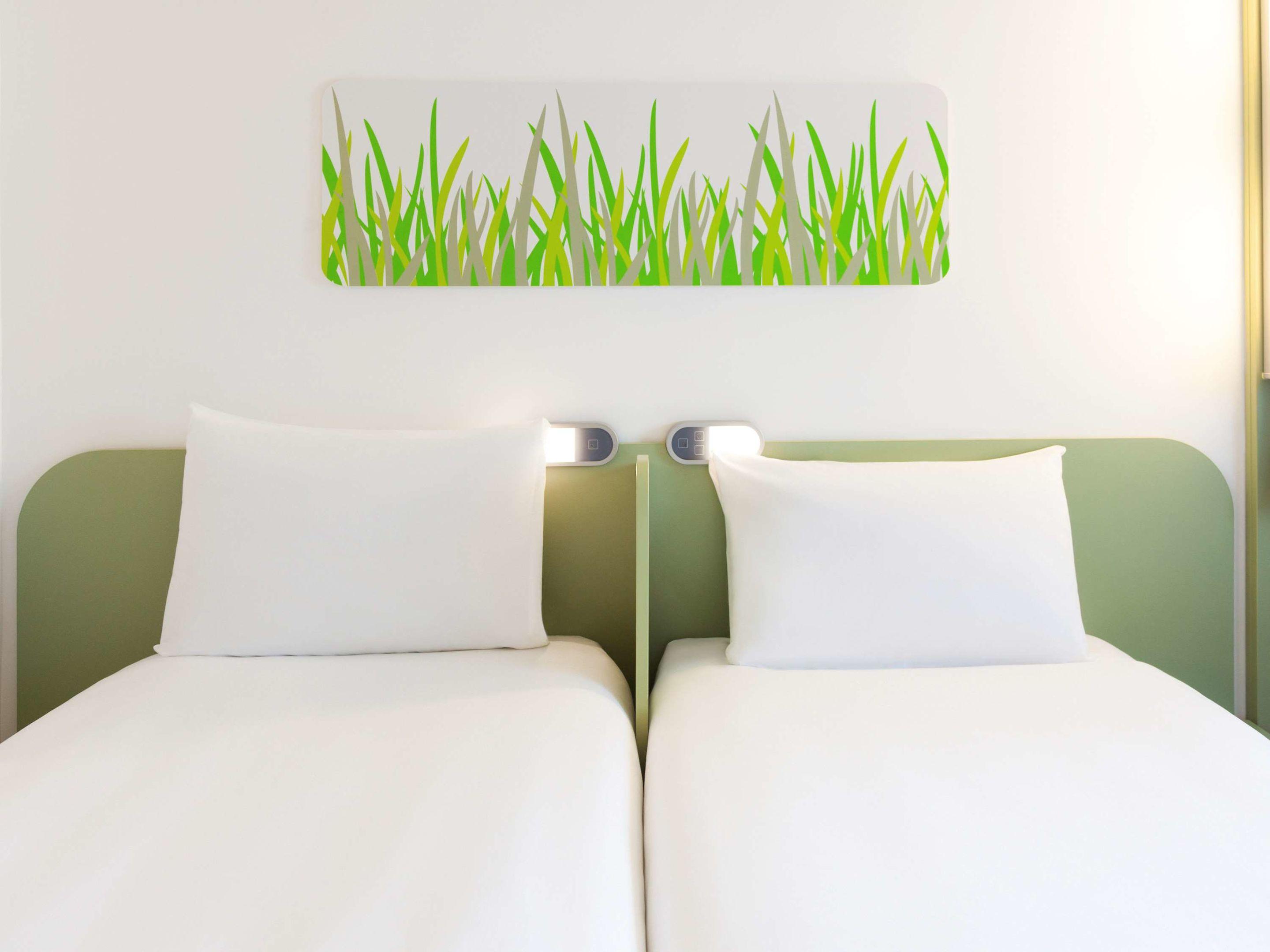 ibis budget Edinburgh Park — photo 4