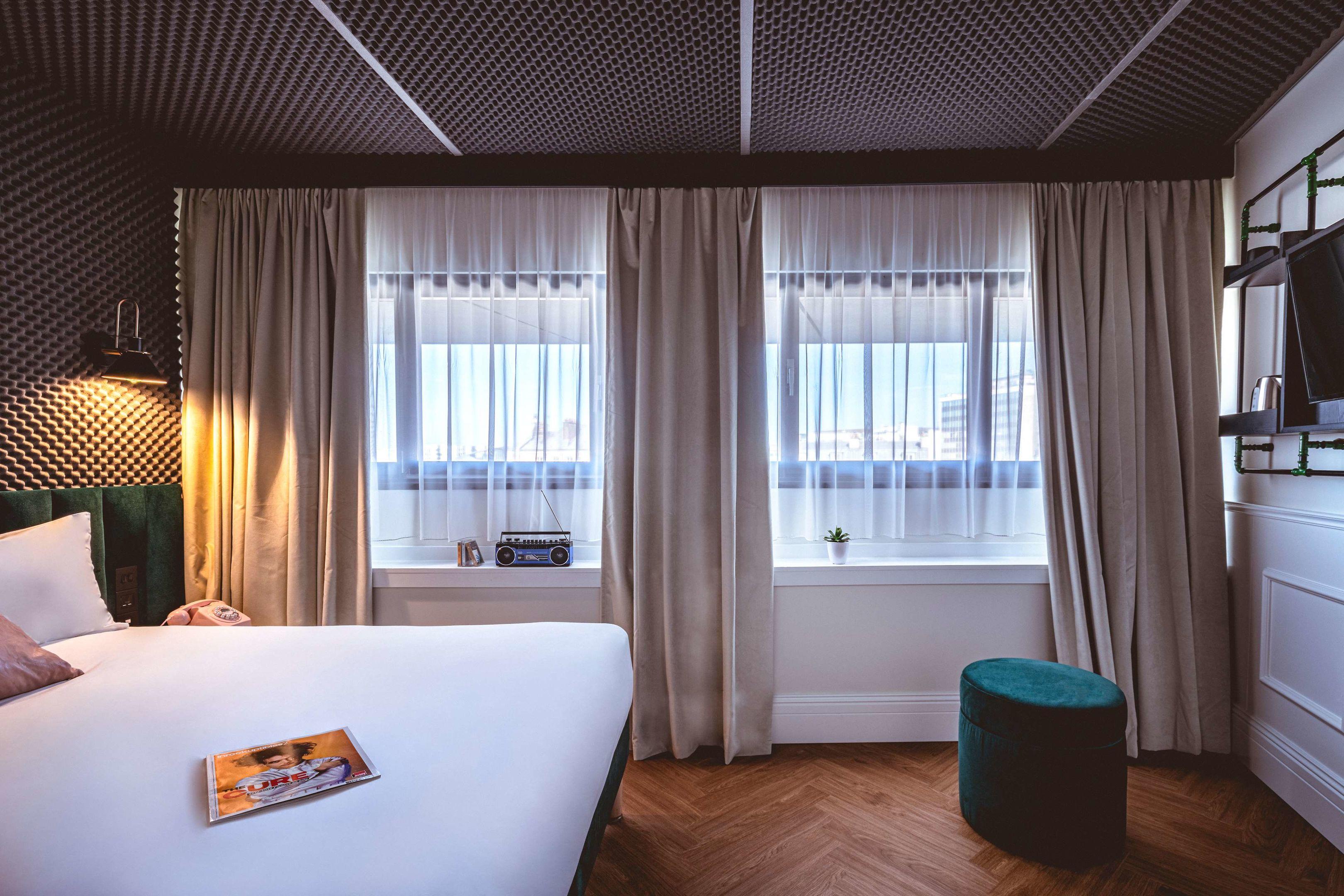 Remix Hotel — photo 4