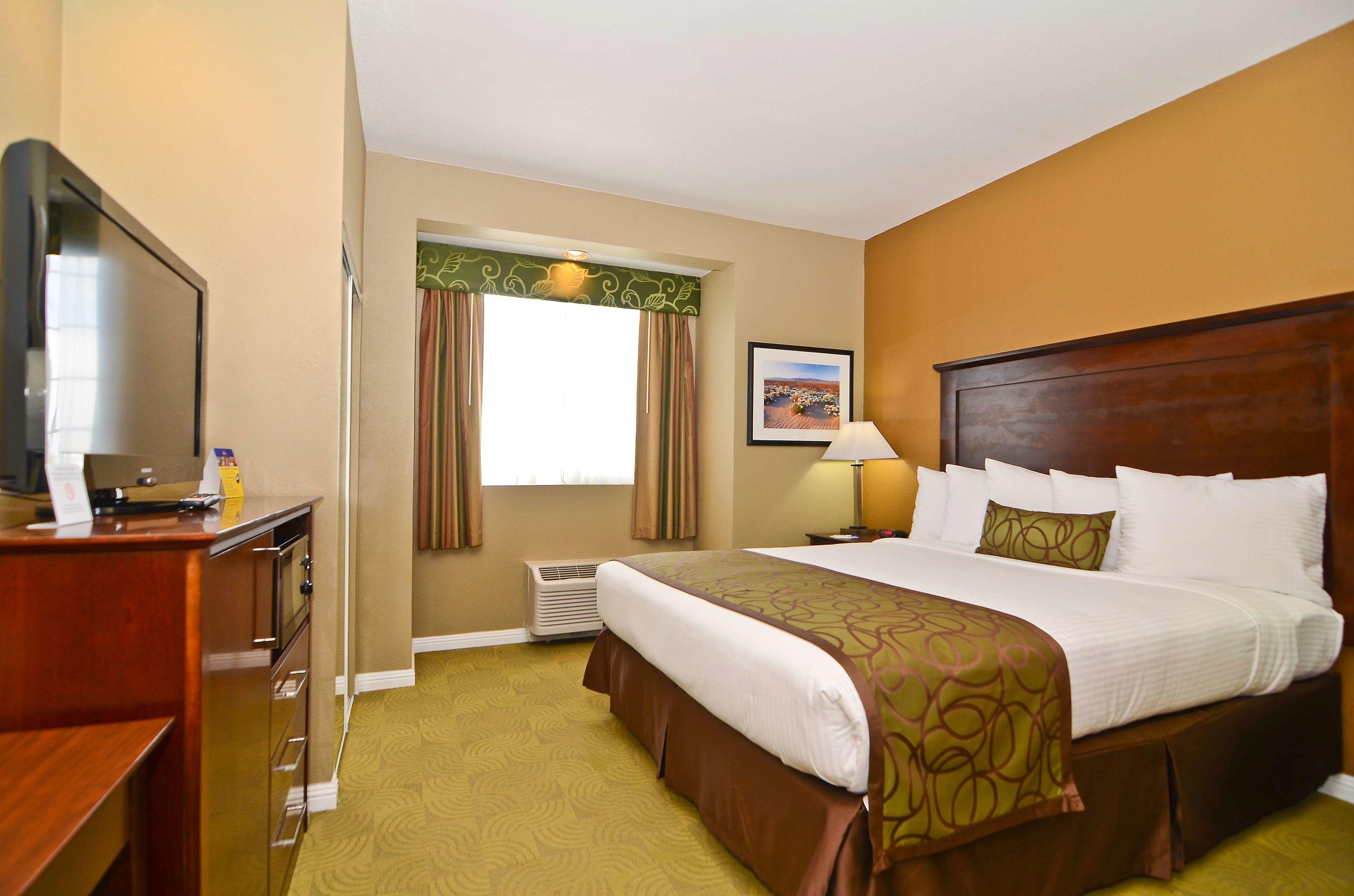 Best Western California City Inn & Suites — photo 4
