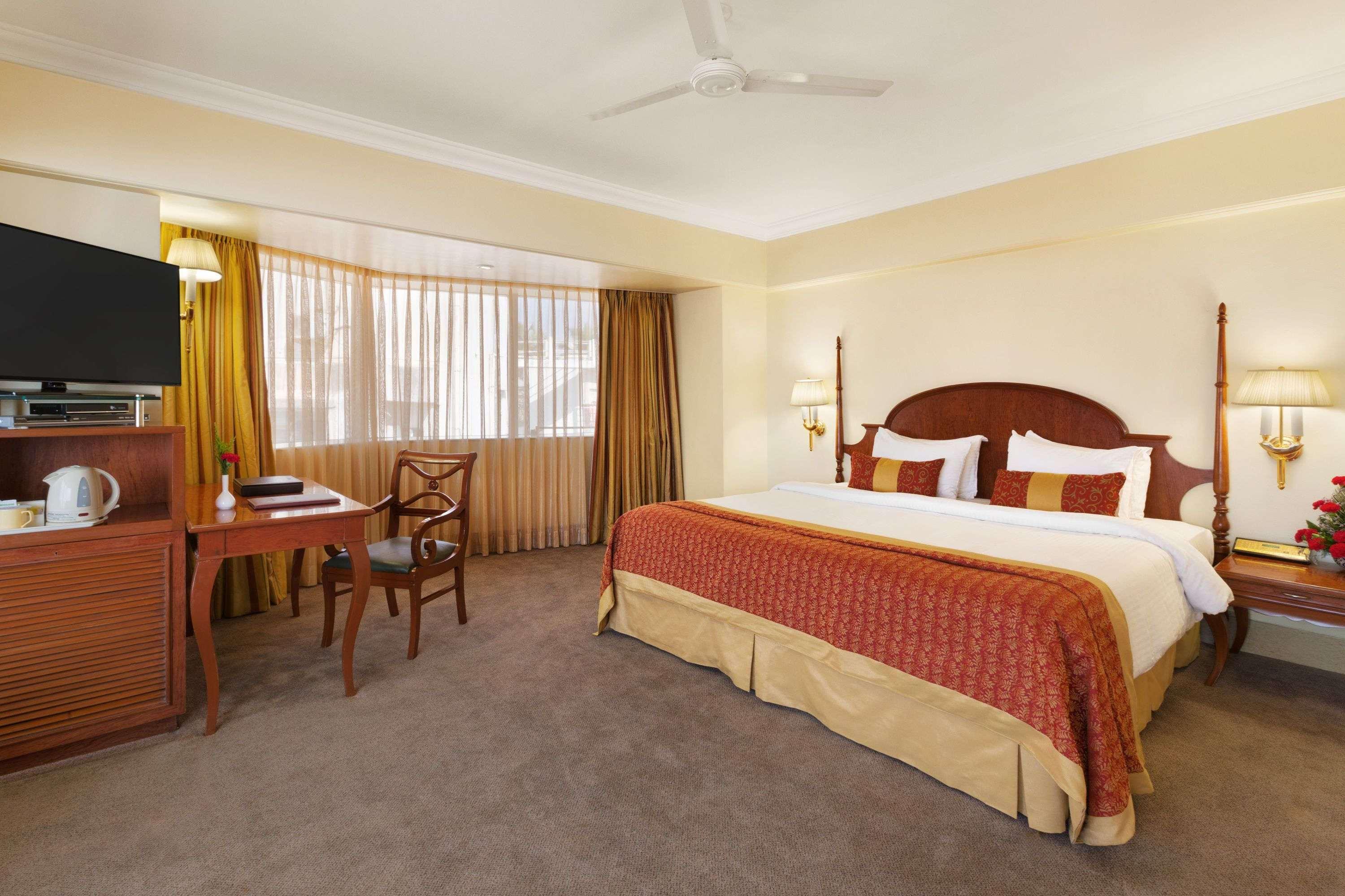 Ramada Plaza by Wyndham Palm Grove — photo 4