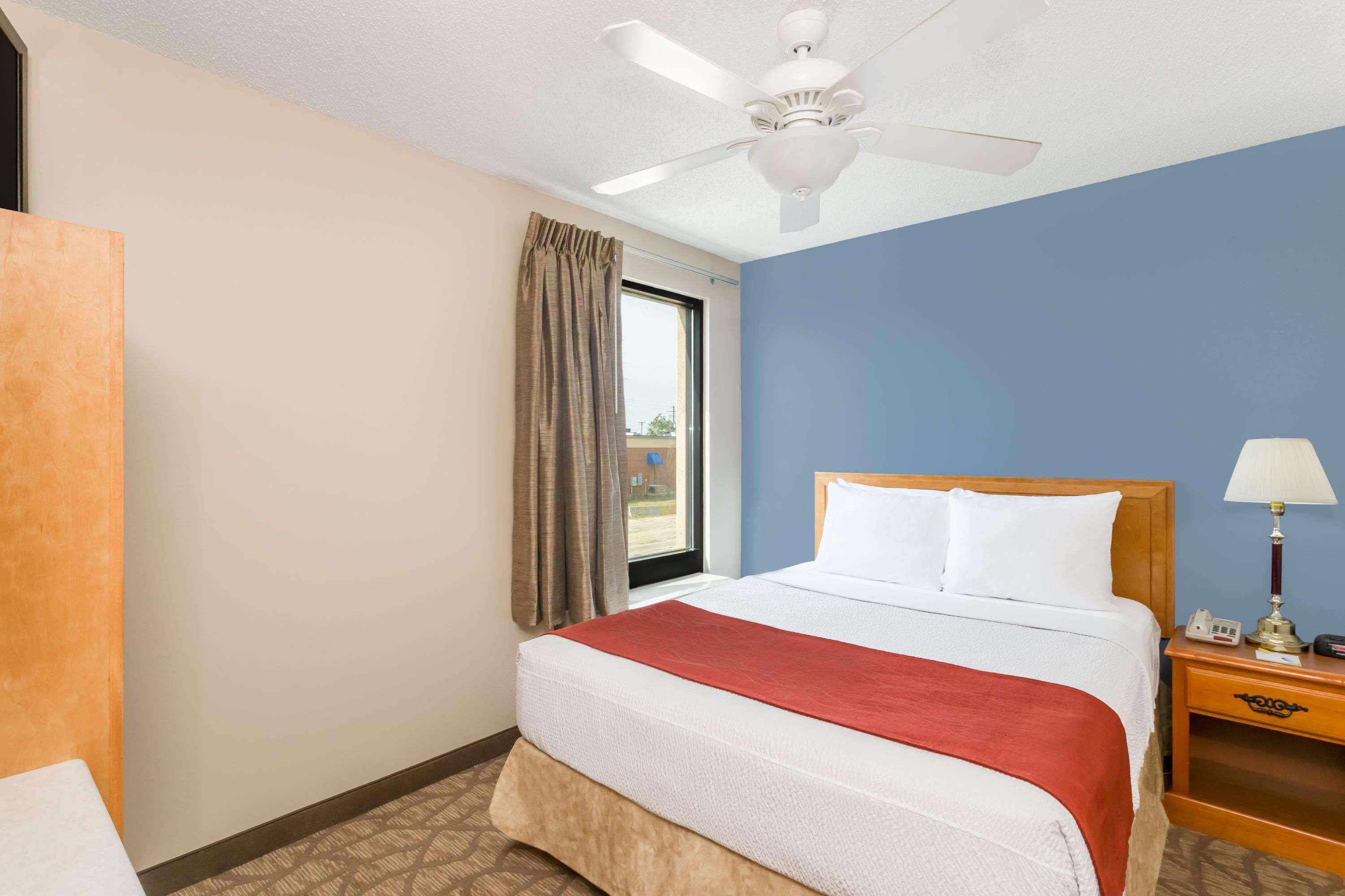 Days Inn Tifton — photo 4
