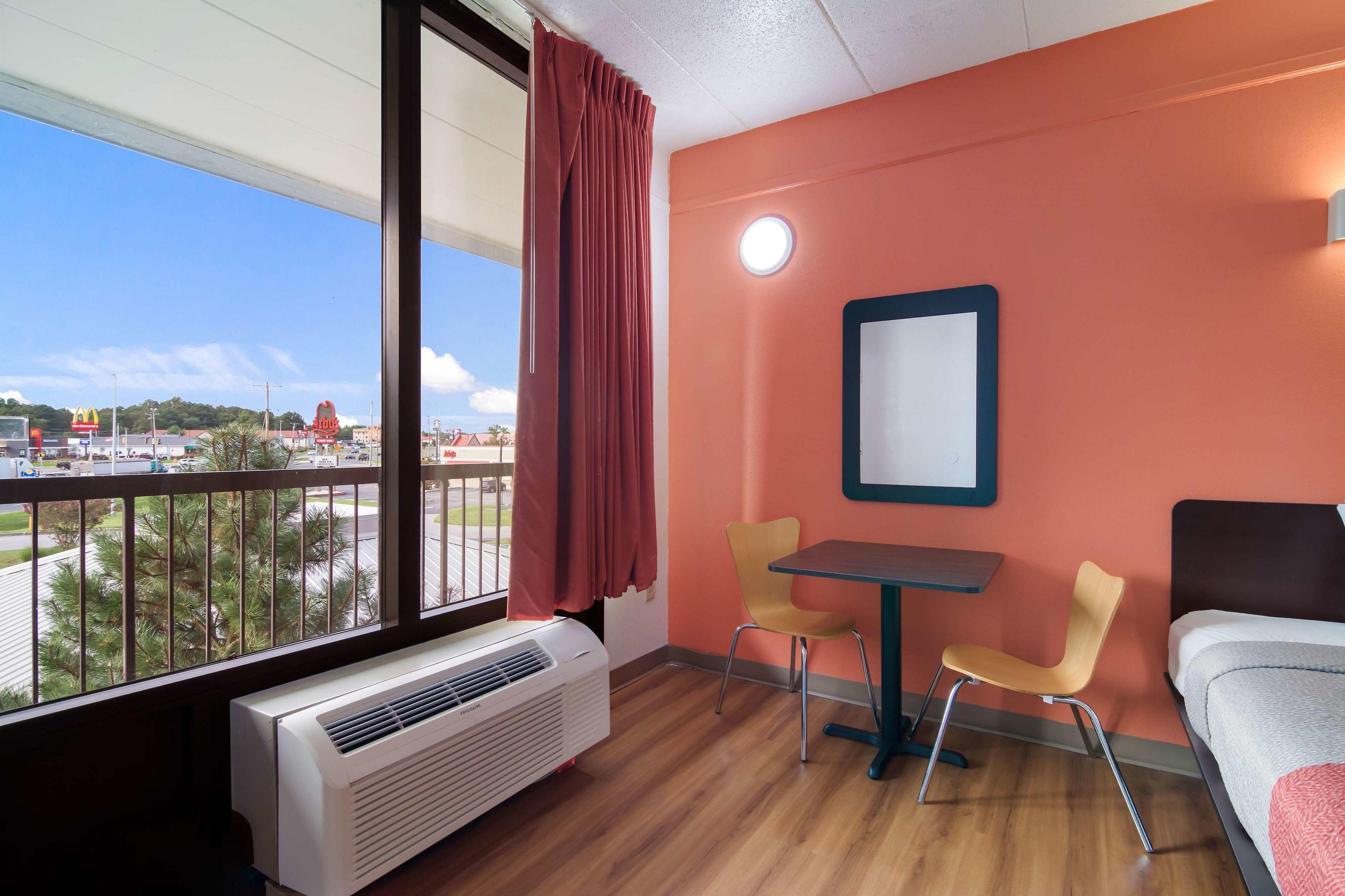 Motel 6 Seaford DE — photo 3