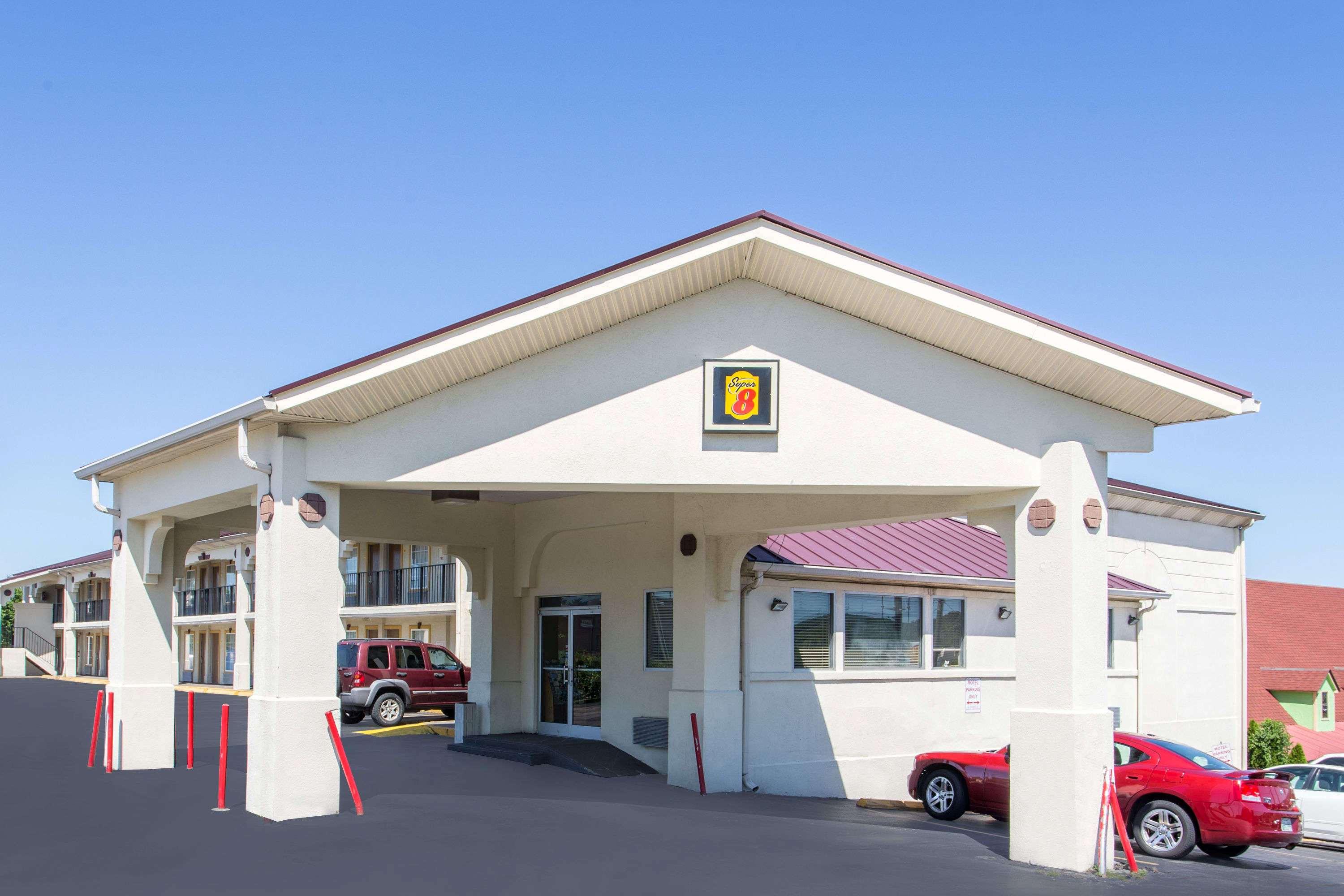 Super 8 by Wyndham Antioch/Nashville South East — photo 3