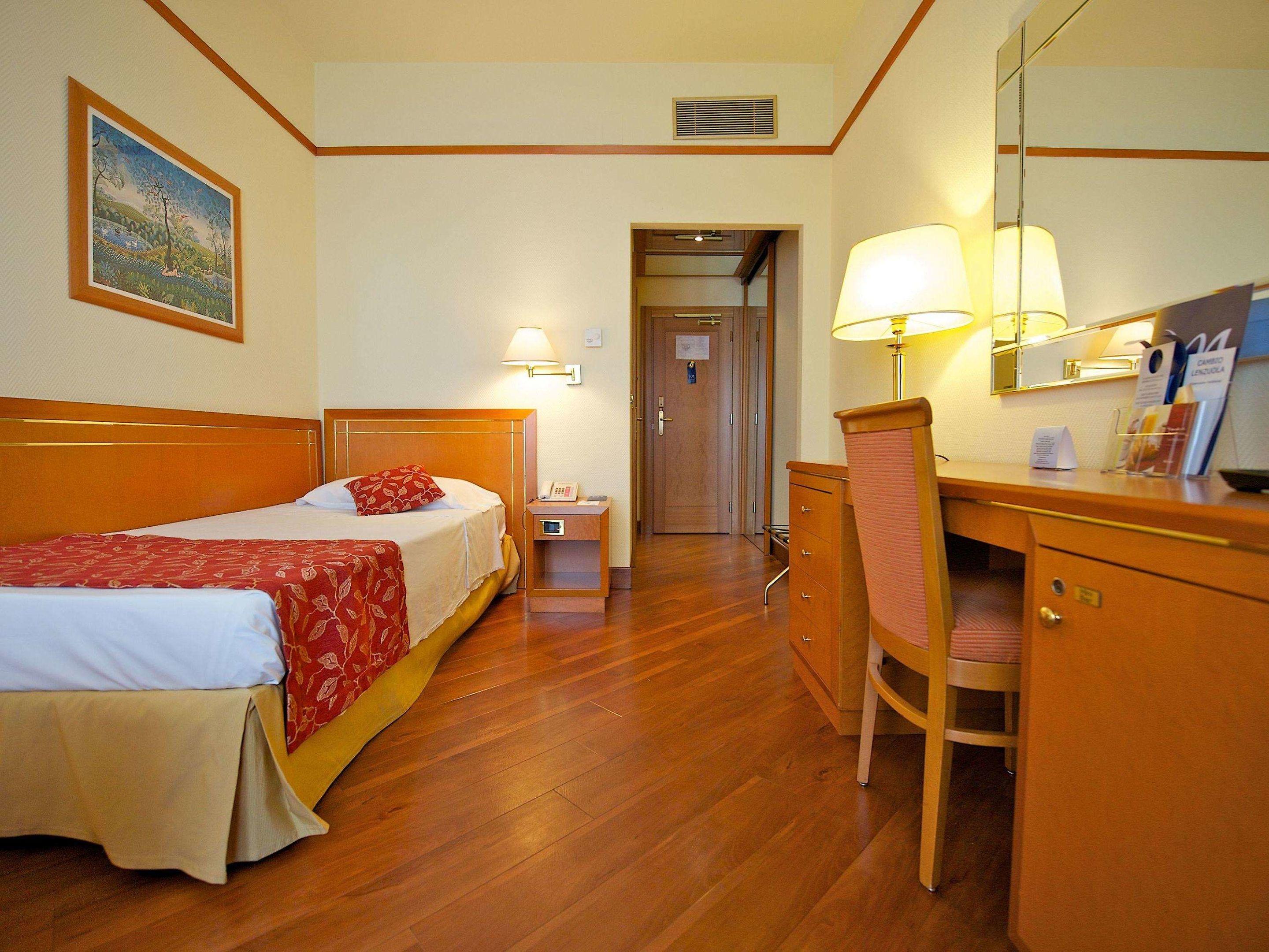 Mercure Delfino Taranto — photo 4