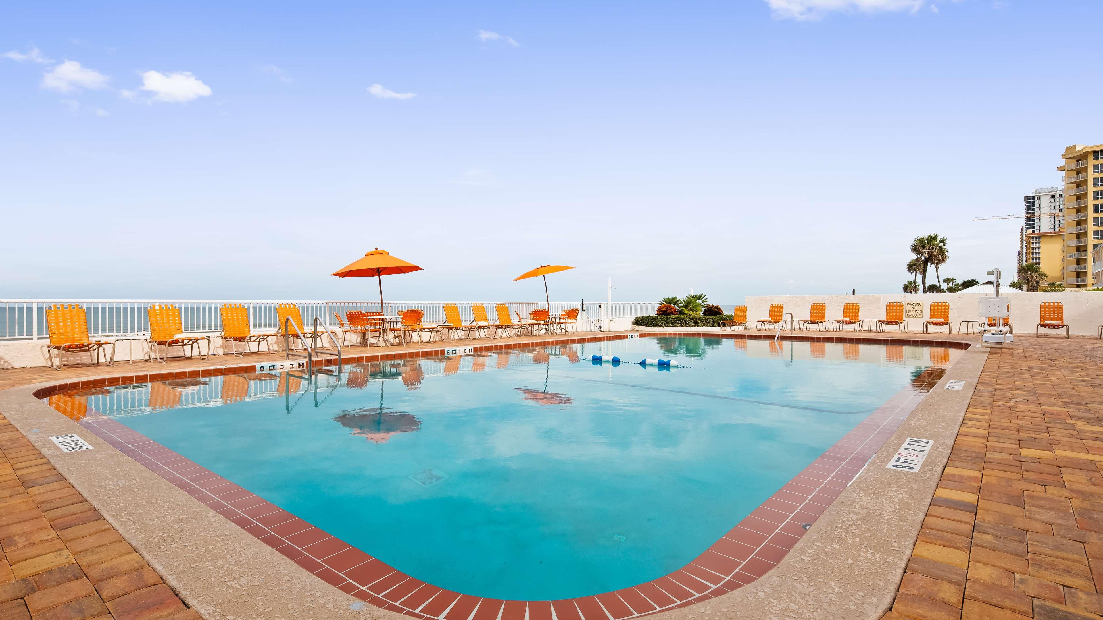 Best Western Plus Daytona Inn Seabreeze Oceanfront — photo 4