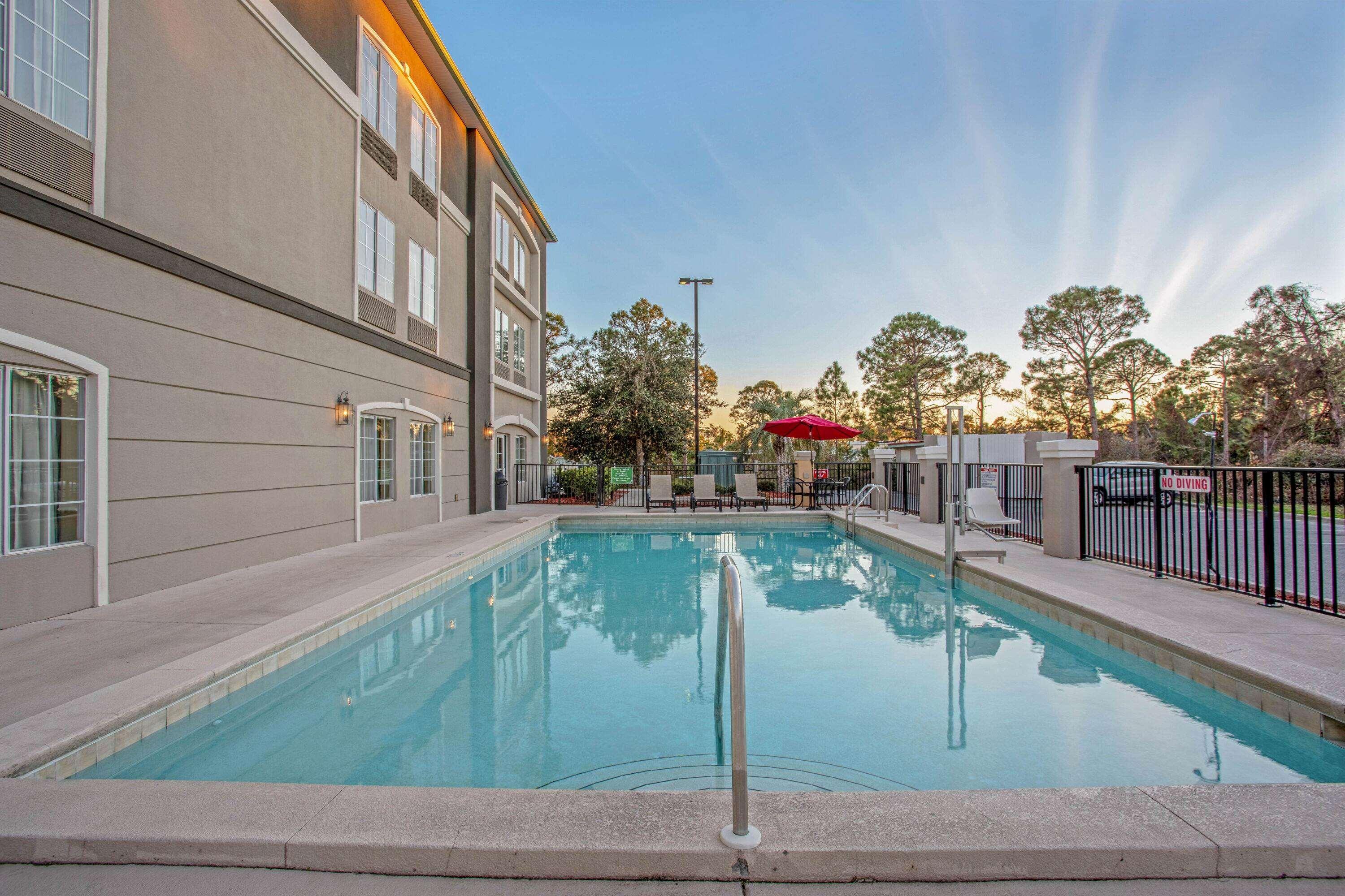 La Quinta Inn & Suites Panama City Beach — photo 4