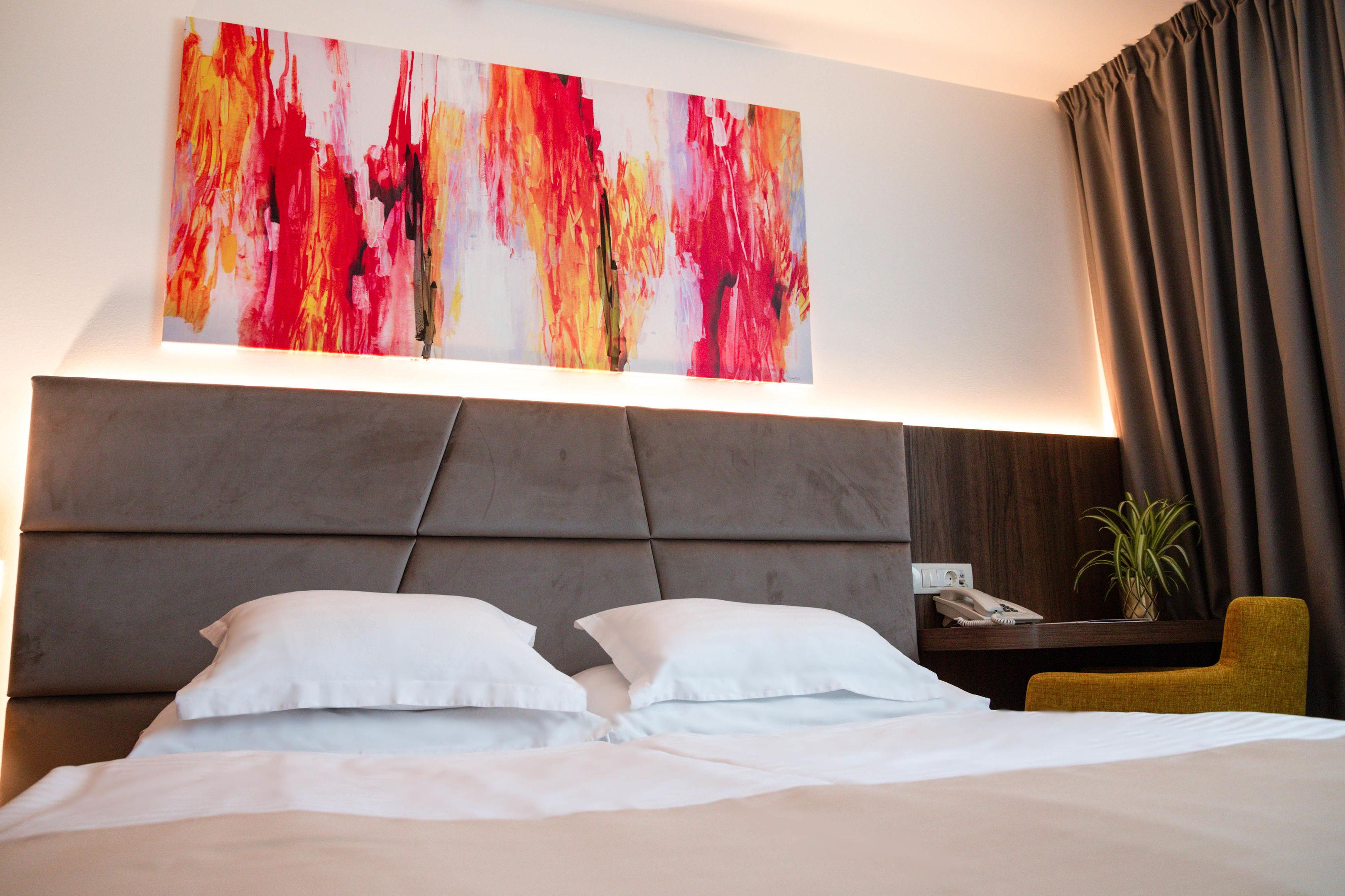 Hotel Paris — photo 4