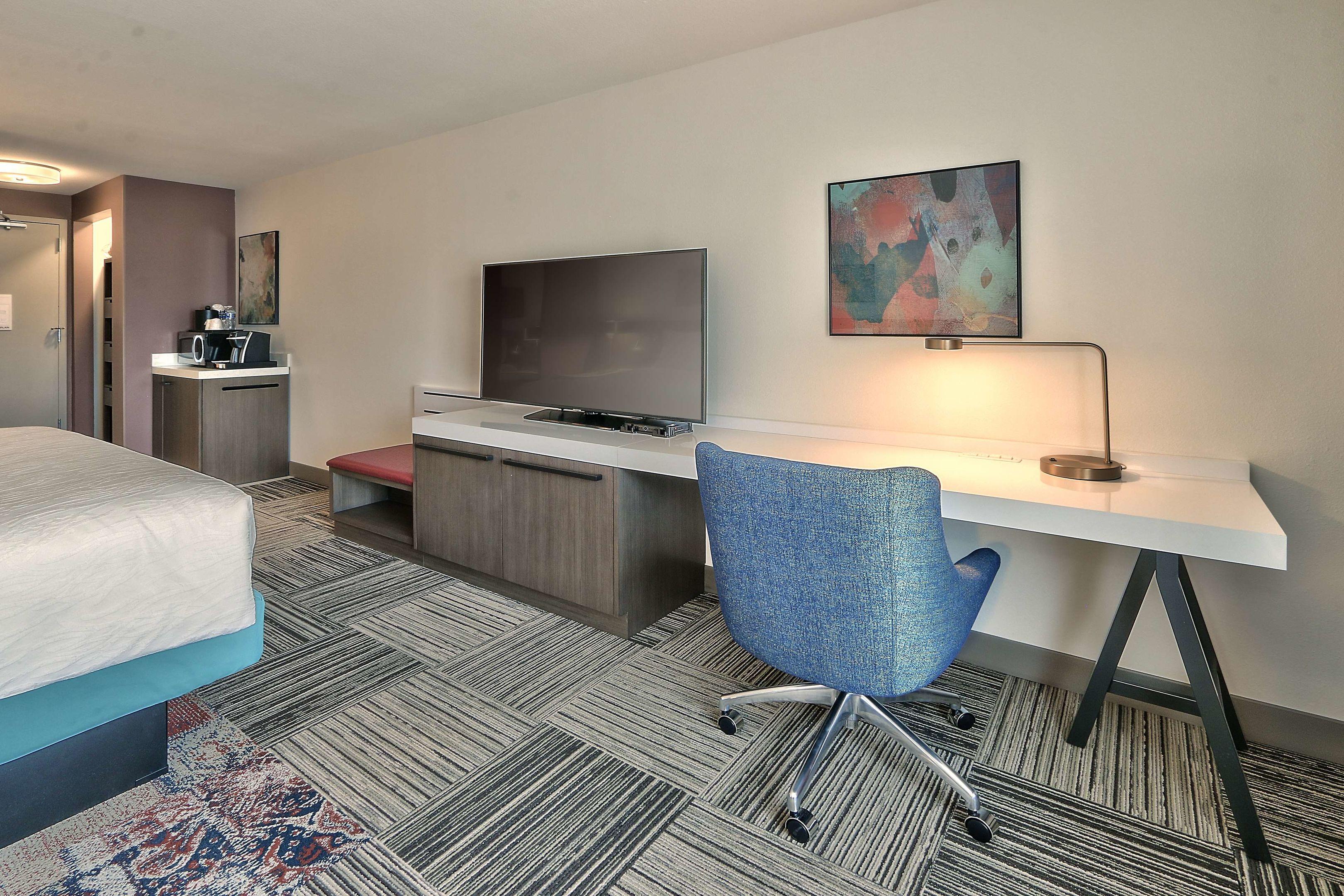 Hilton Garden Inn Albuquerque/Journal Center — photo 4
