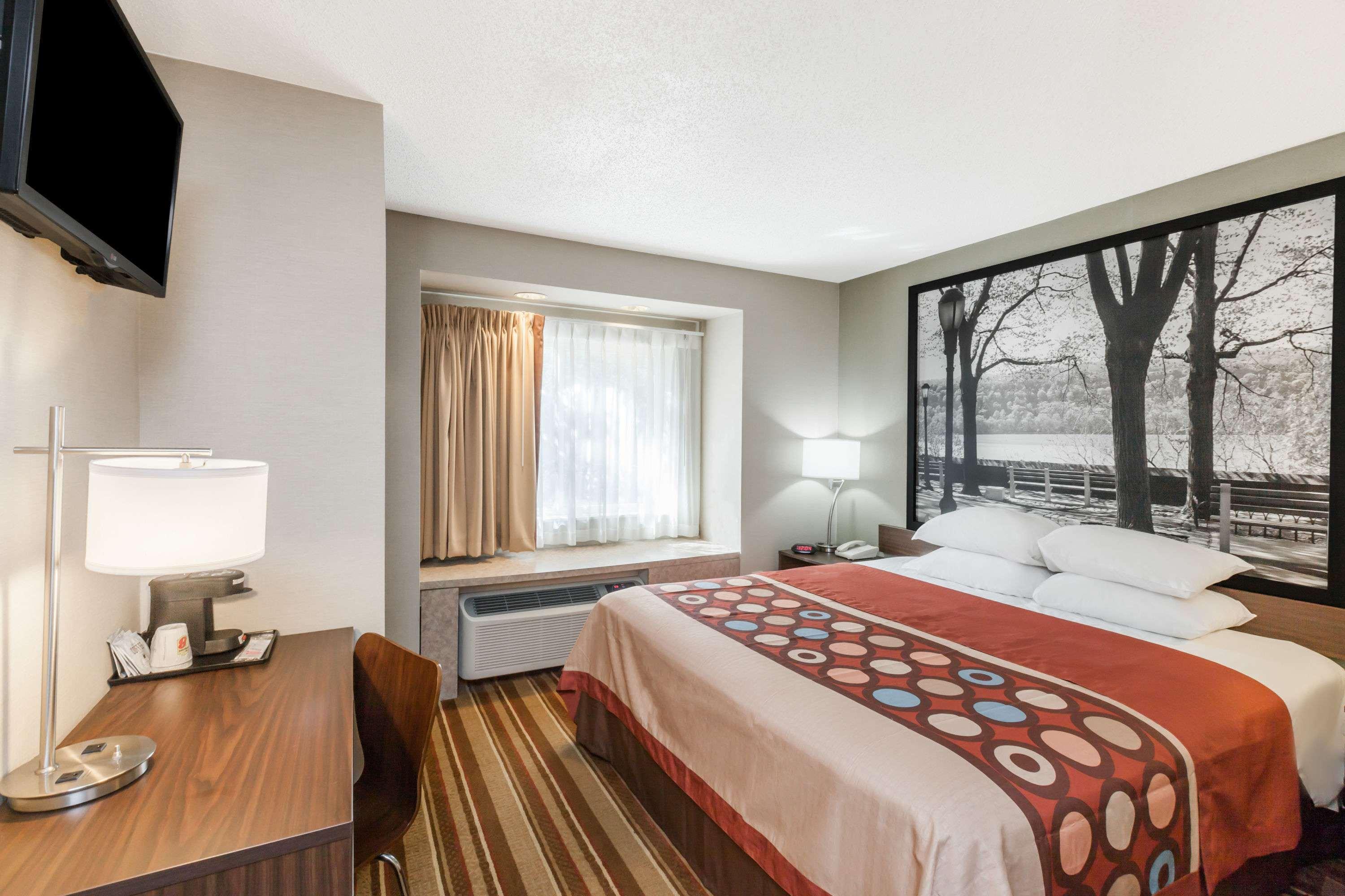 Super 8 by Wyndham Schenectady/Albany Area — photo 4