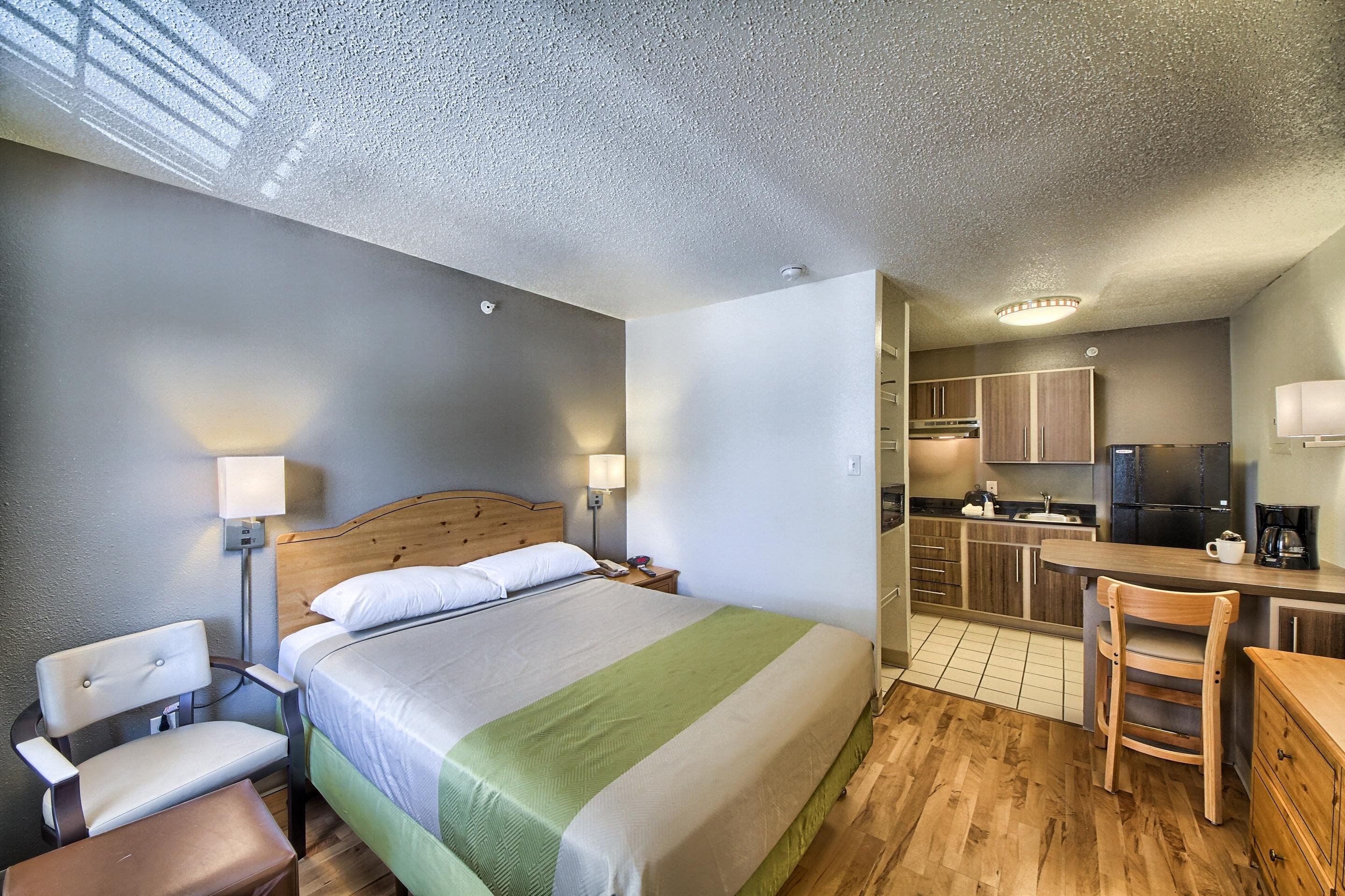 Studio 6 San Antonio - Medical Center — photo 5