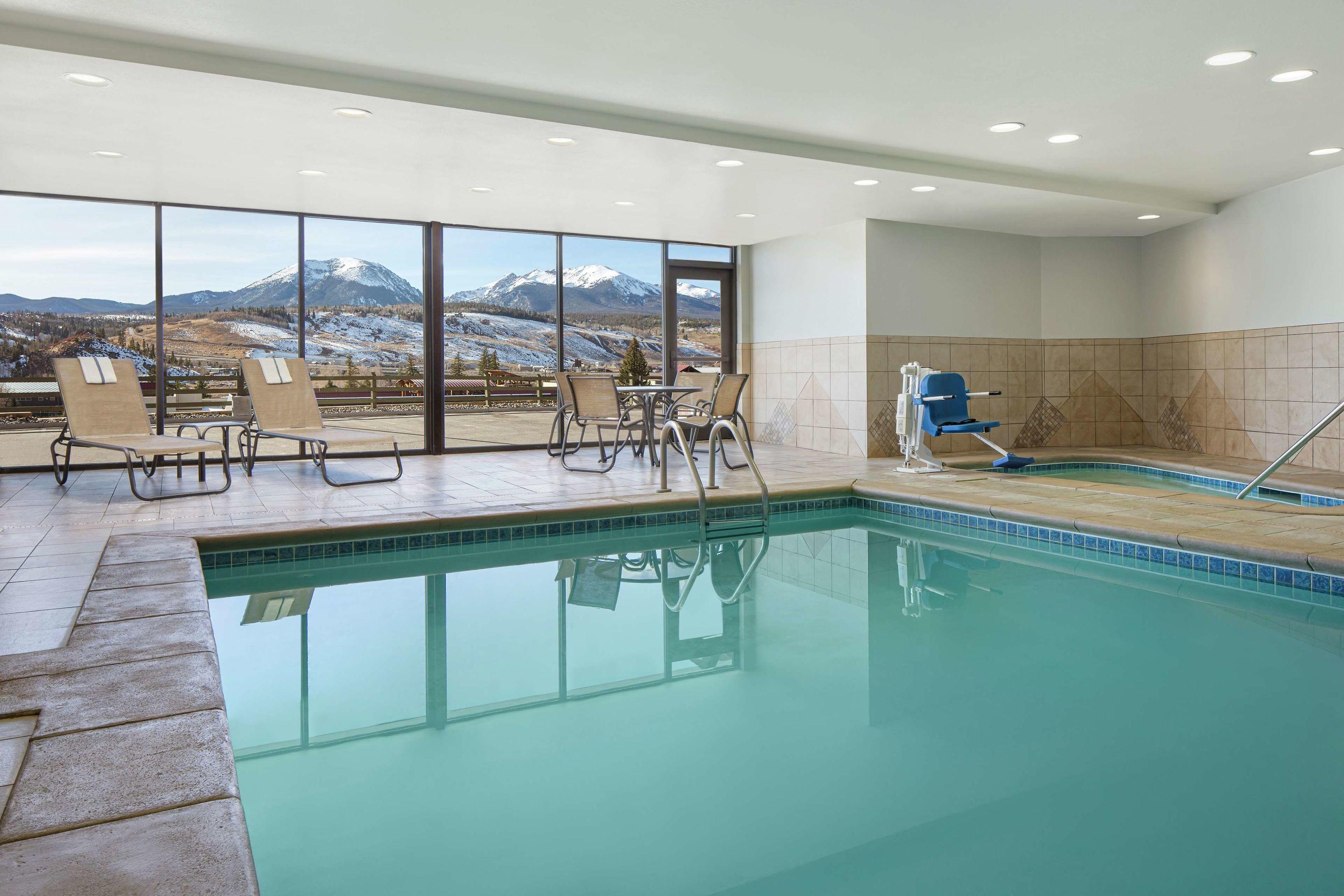 Hampton Inn & Suites Silverthorne — photo 4
