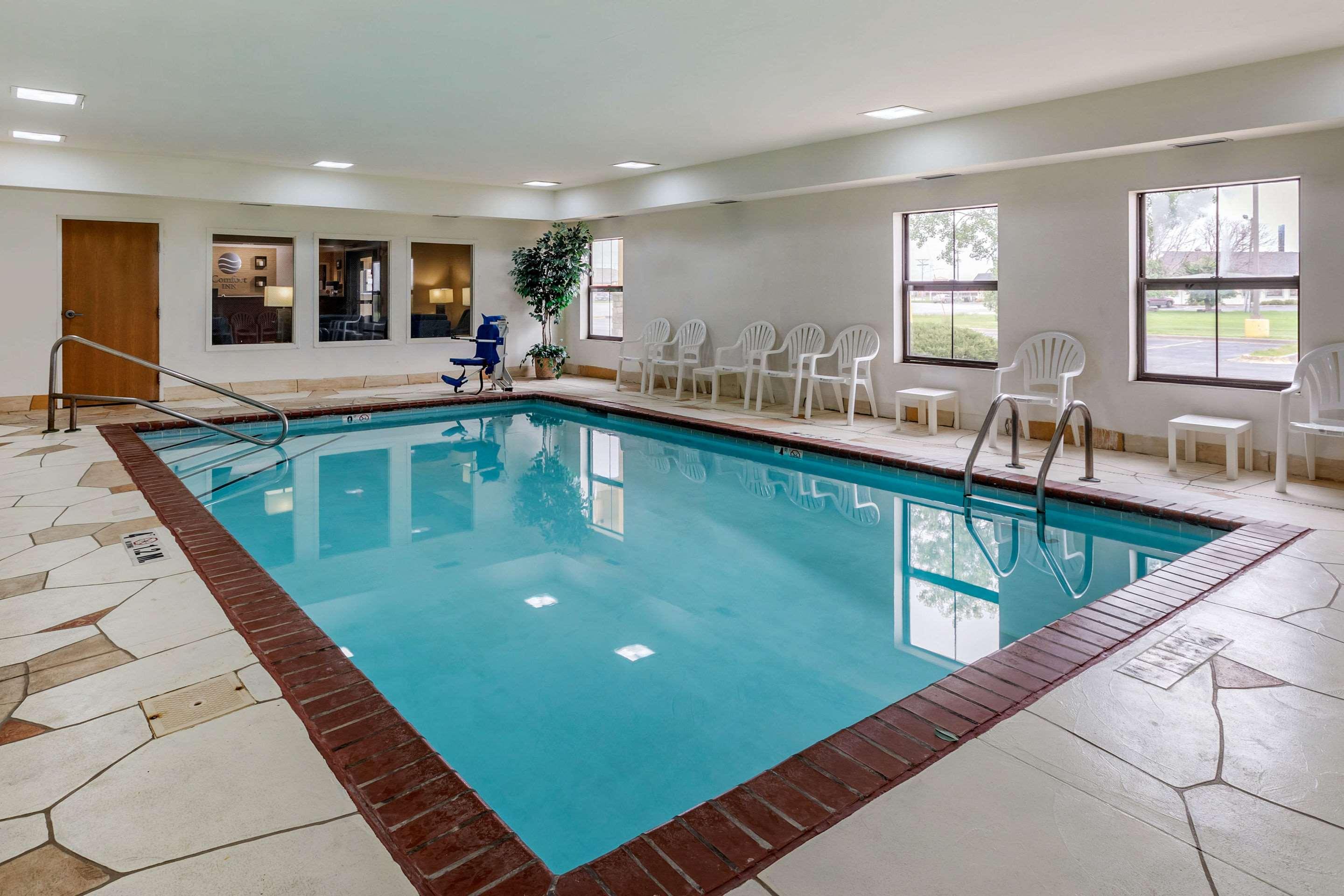 Comfort Inn Walcott Near Davenport — photo 4
