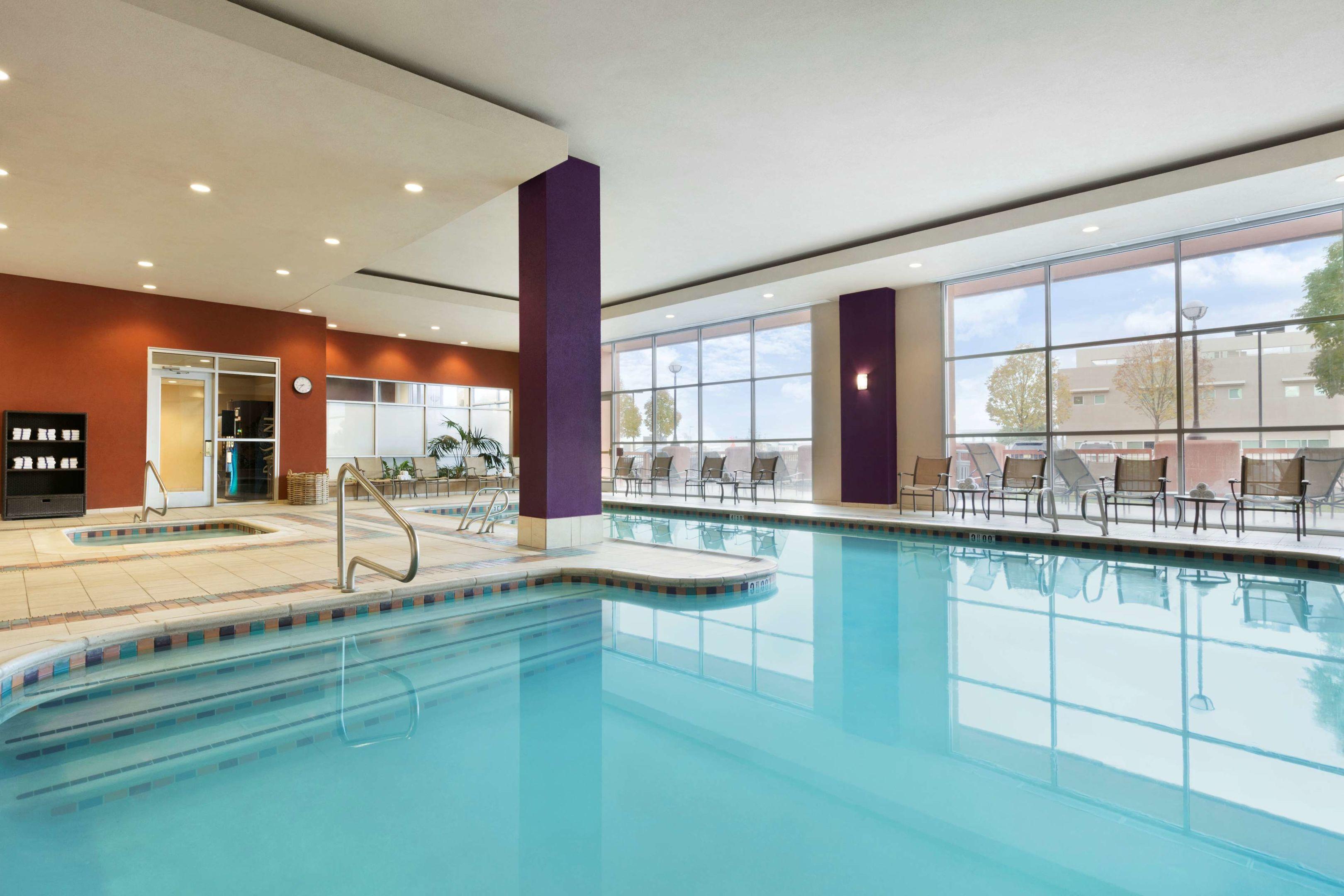 Embassy Suites Albuquerque - Hotel & Spa — photo 3