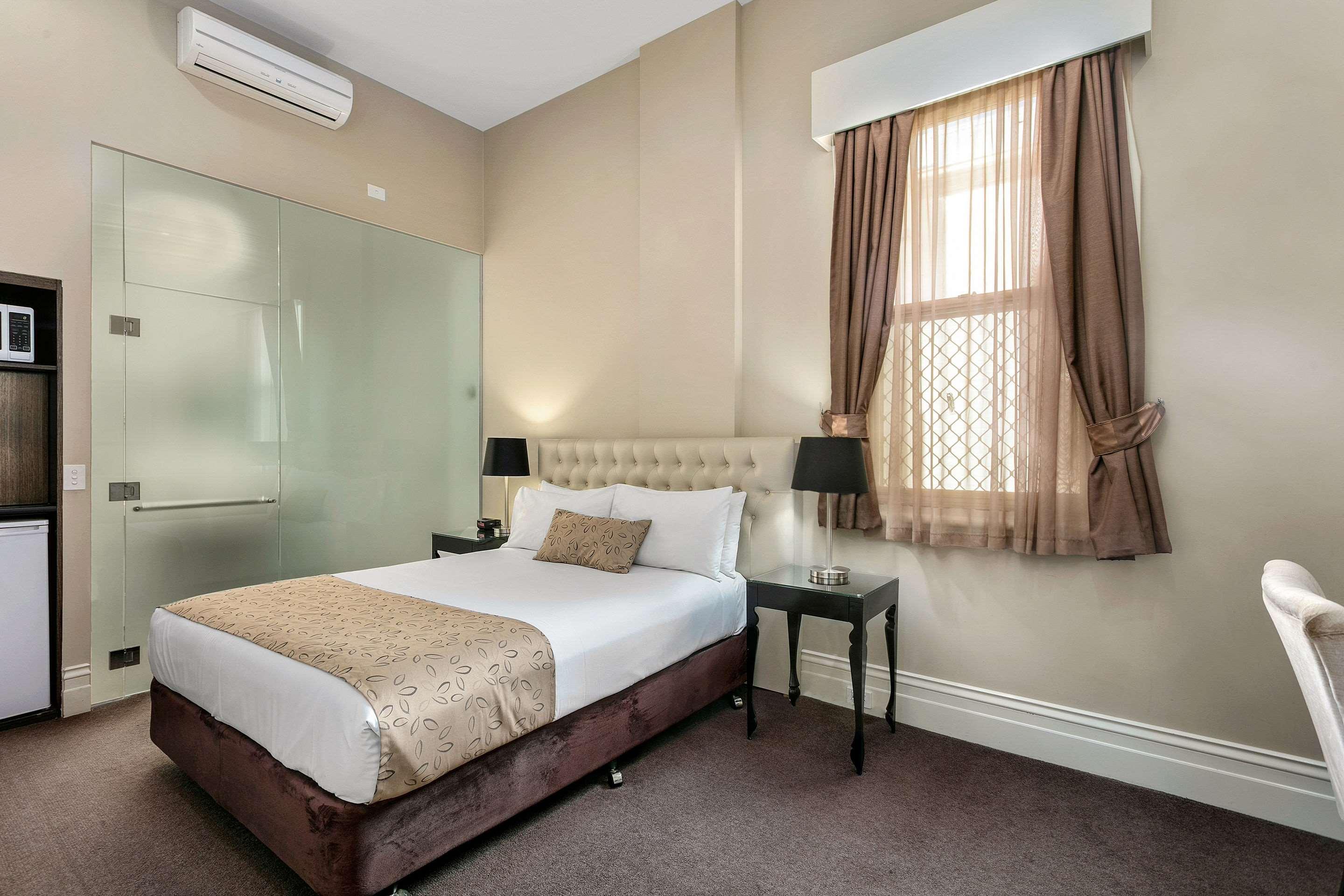Quality Inn The George — photo 5