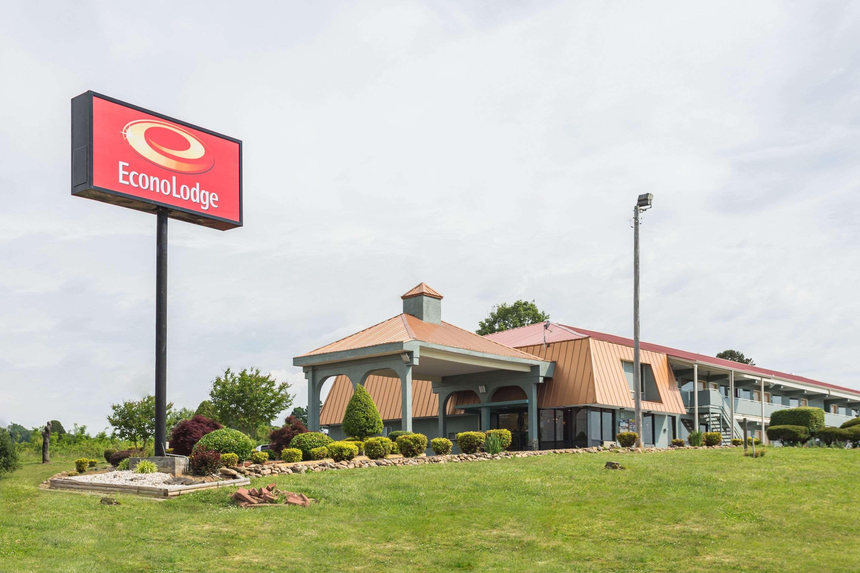Econo Lodge White Pine — photo 5