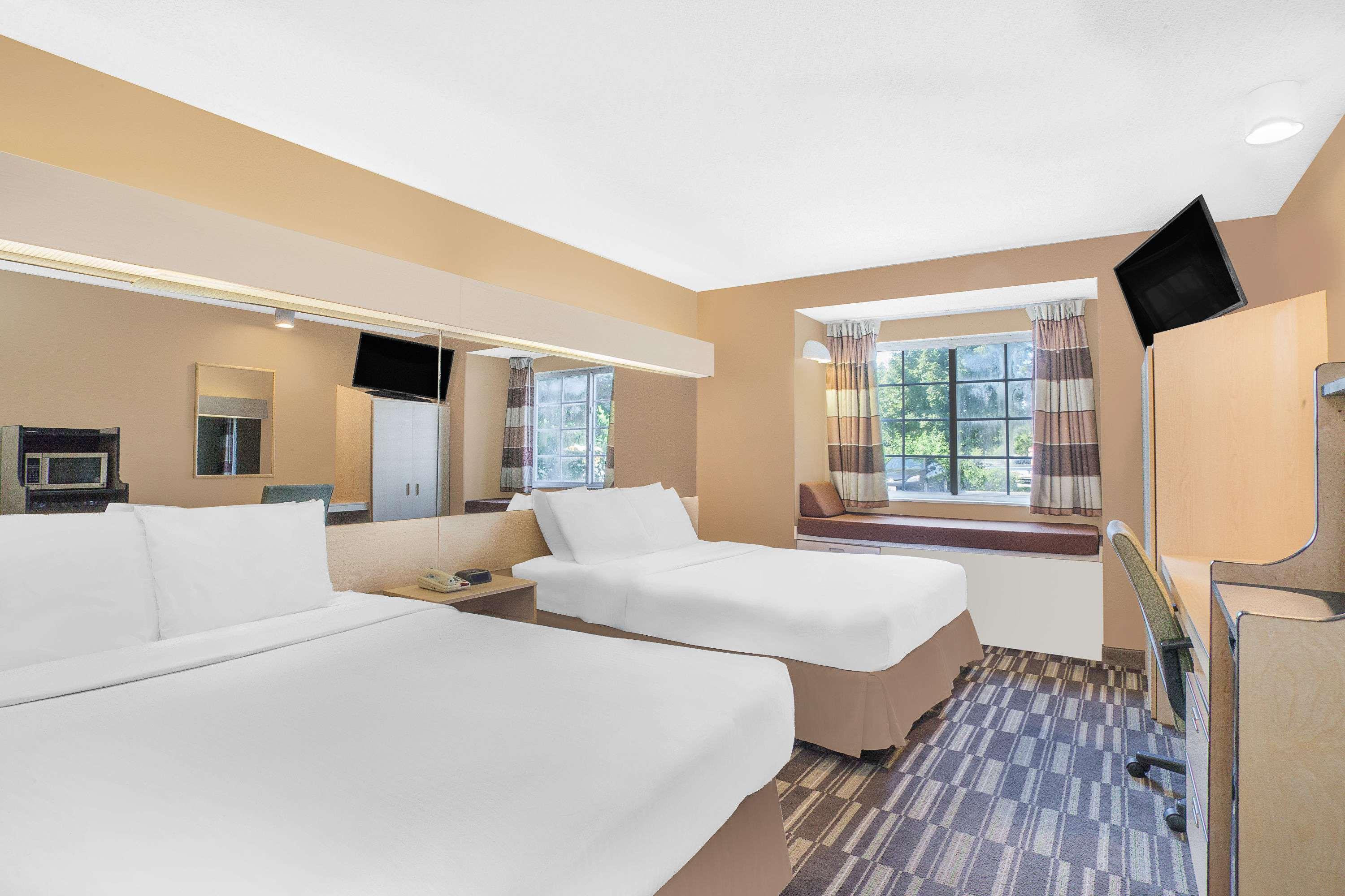Microtel Inn & Suites by Wyndham Salisbury — photo 3