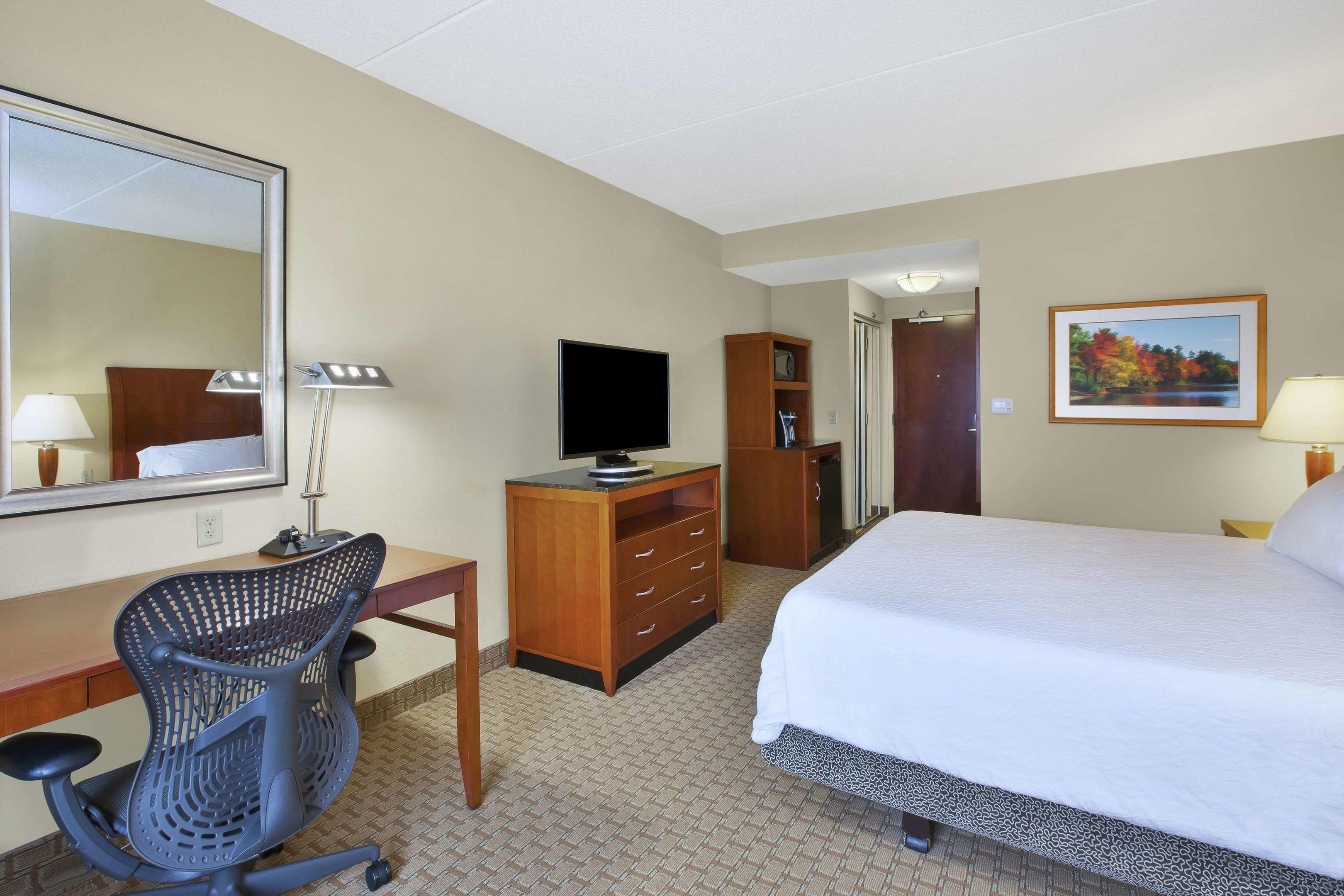 Hilton Garden Inn Clarksburg — photo 4