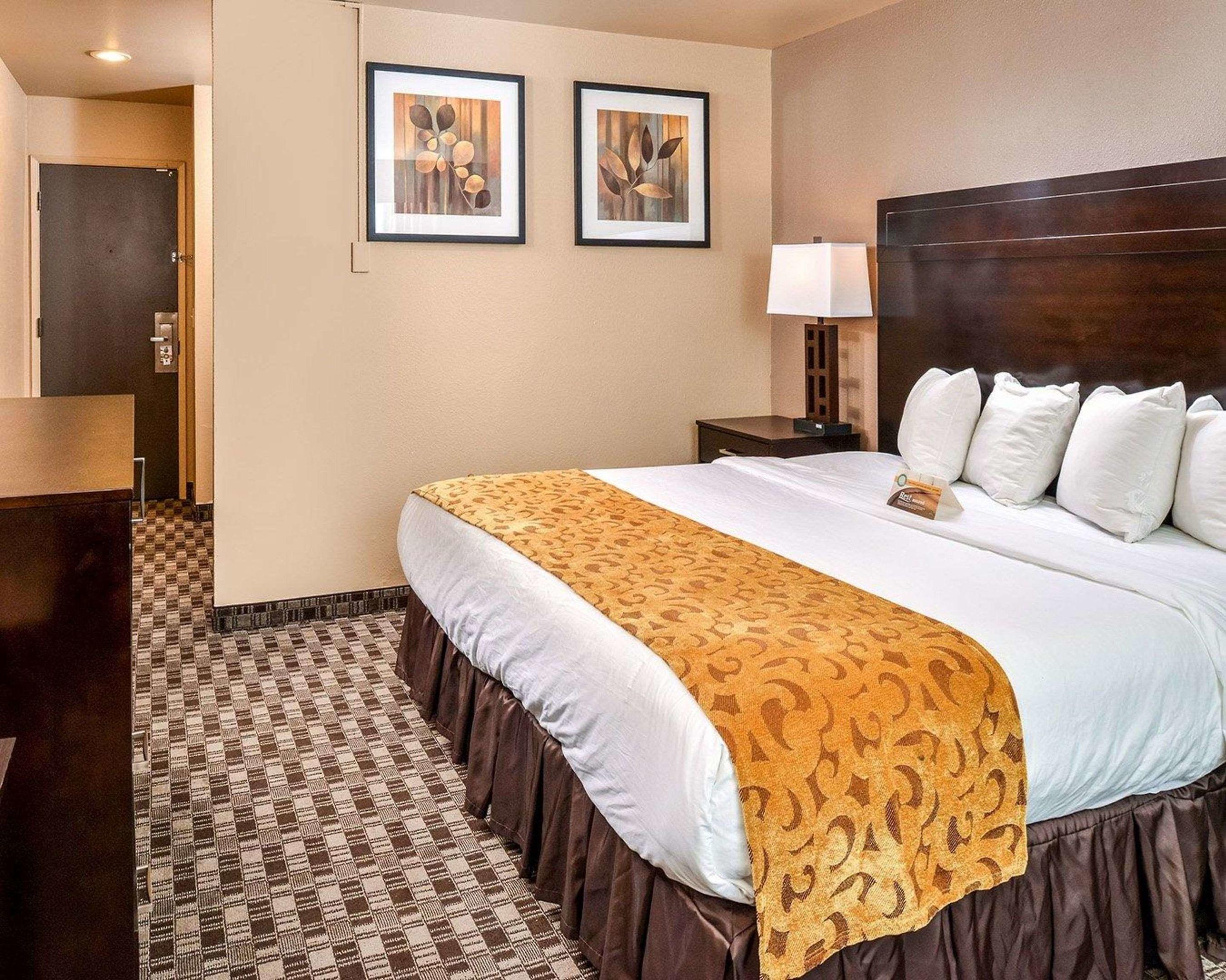 Quality Inn Kent — photo 4