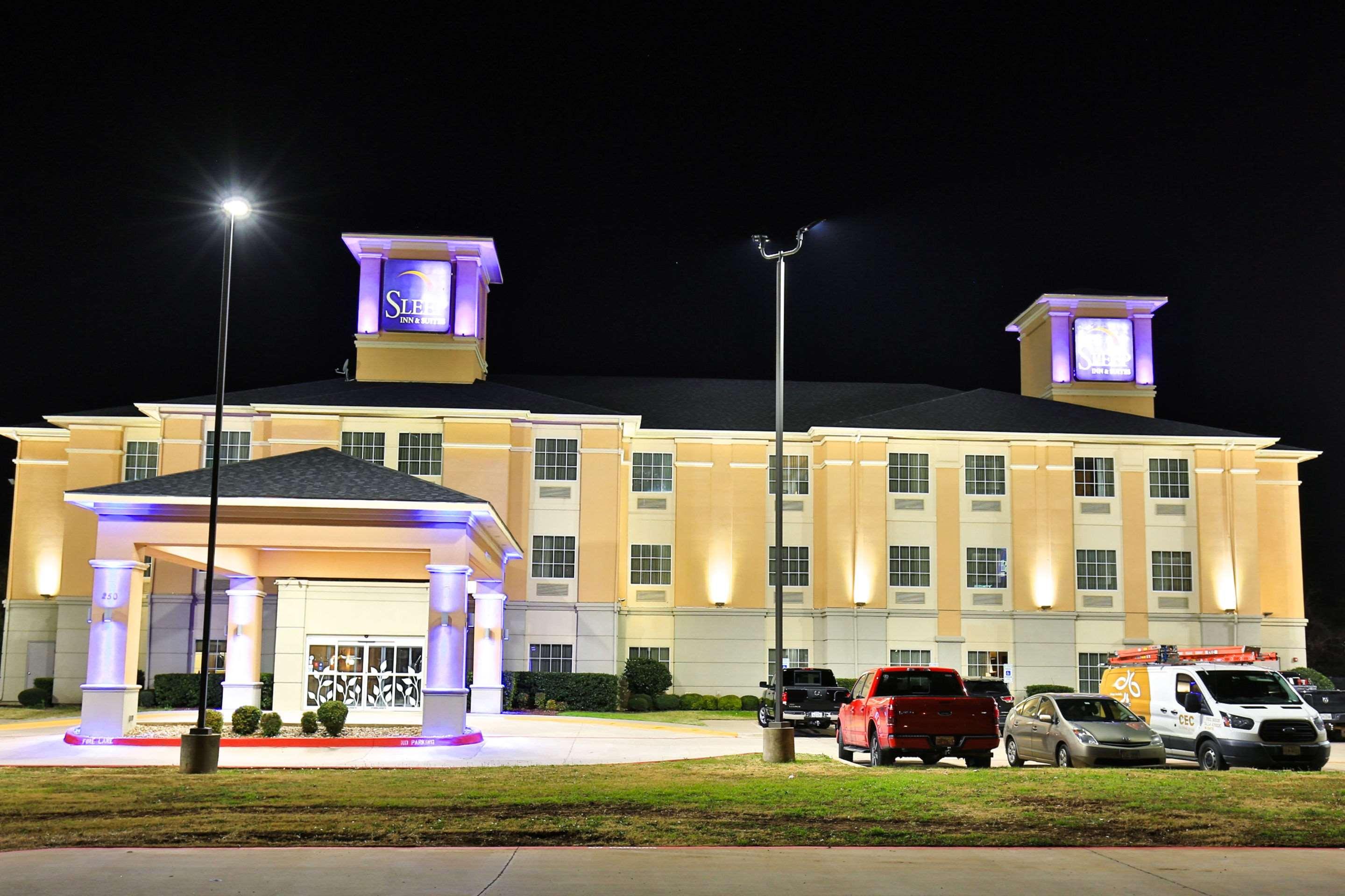 Sleep Inn & Suites University — photo 3