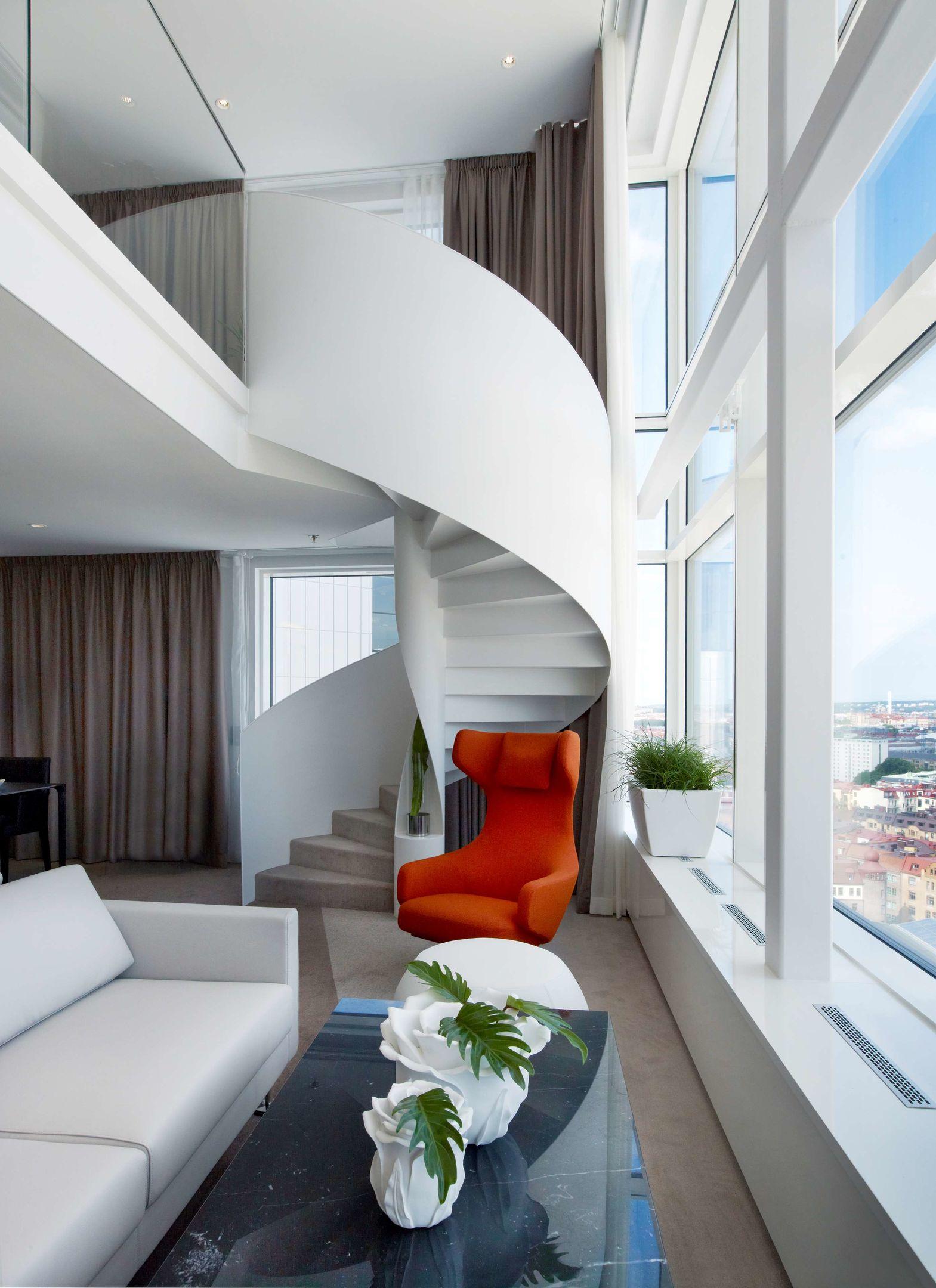 Upper House — photo 4