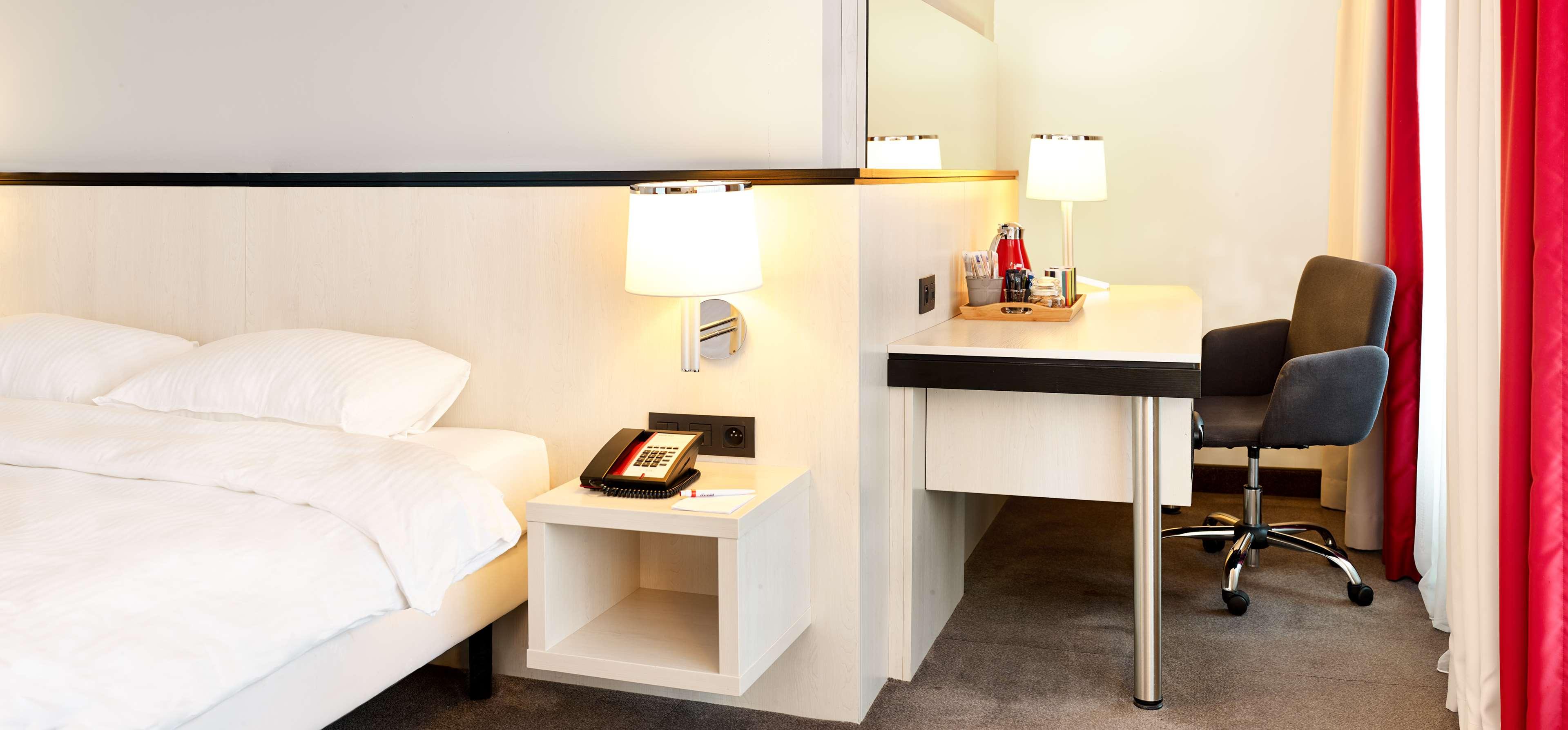 Park Inn by Radisson Brussels Midi — photo 4