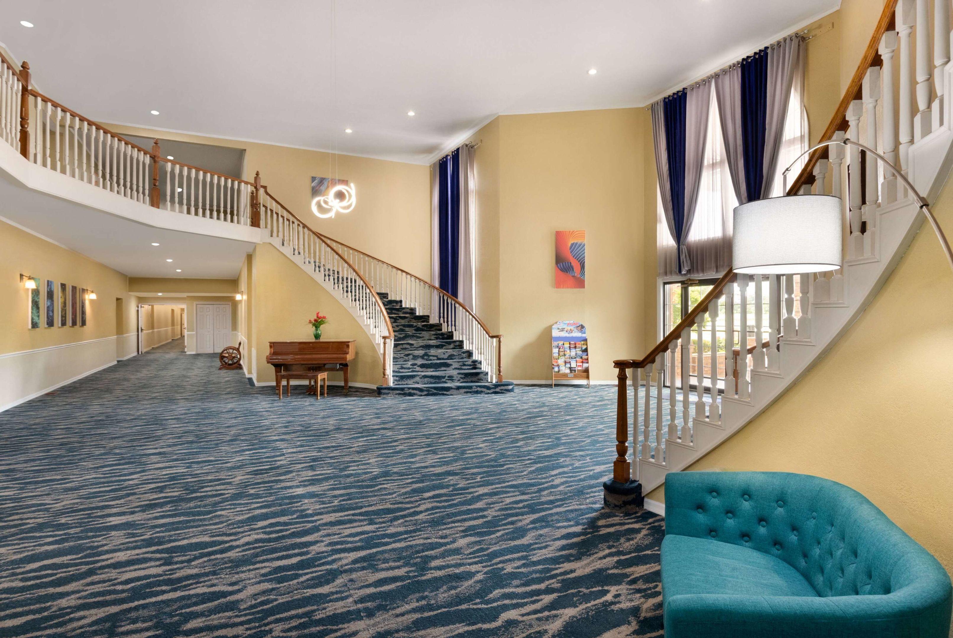 Days Inn and Suites by Wyndham Sikeston — photo 5
