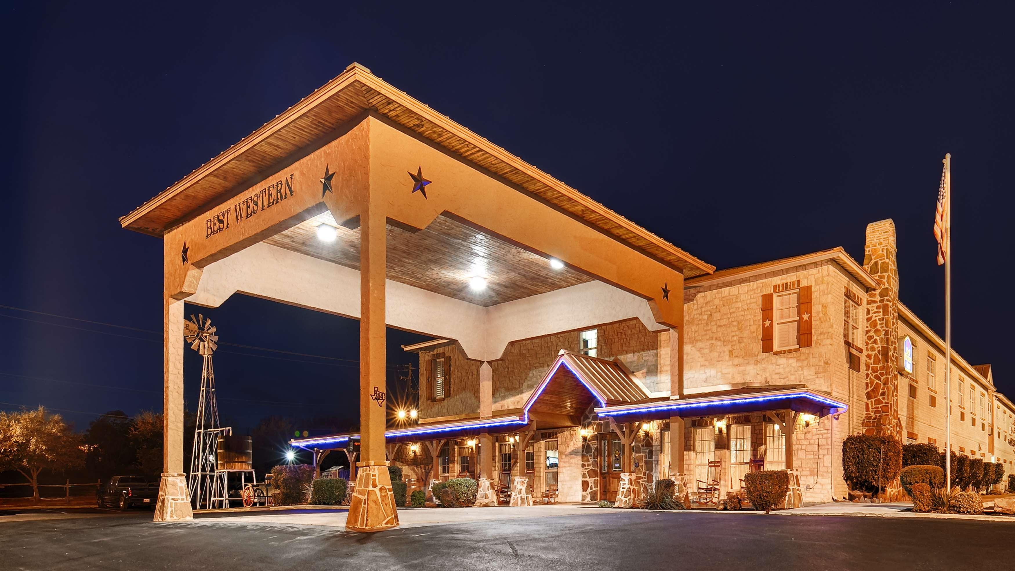 Best Western Plus Fredericksburg — photo 5