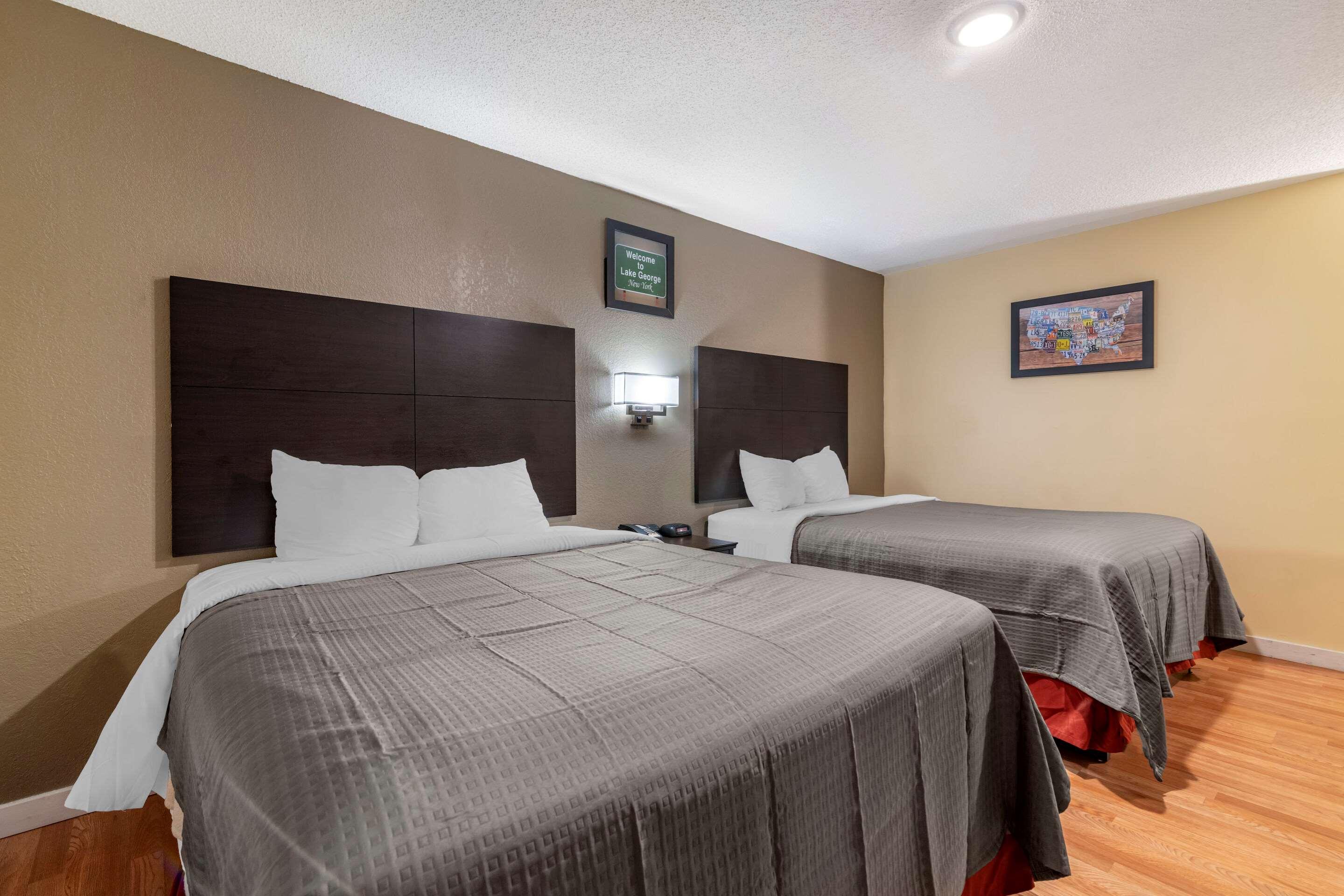 Econo Lodge Inn Lake George — photo 5