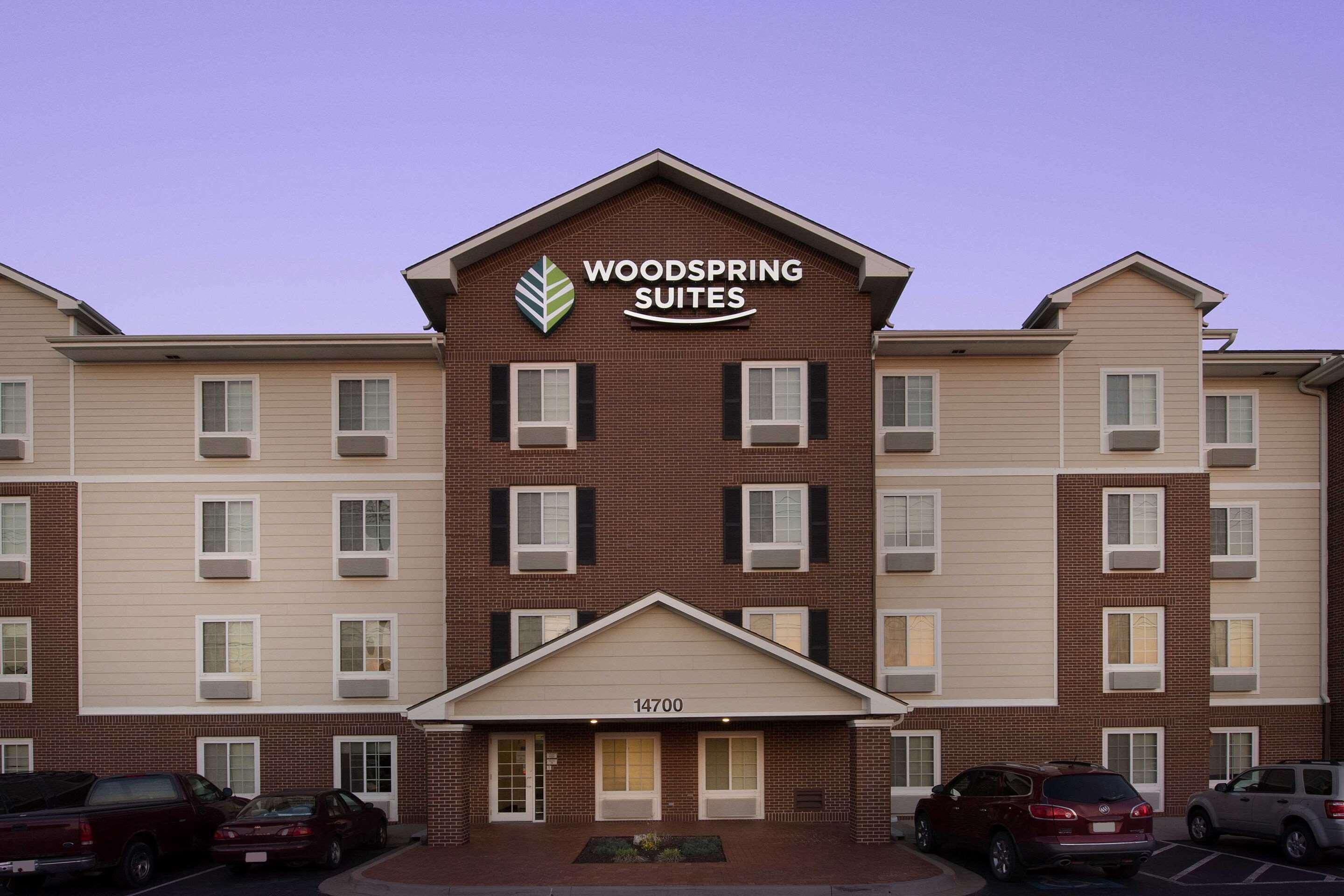Woodspring Suites Kansas City Lenexa — photo 4
