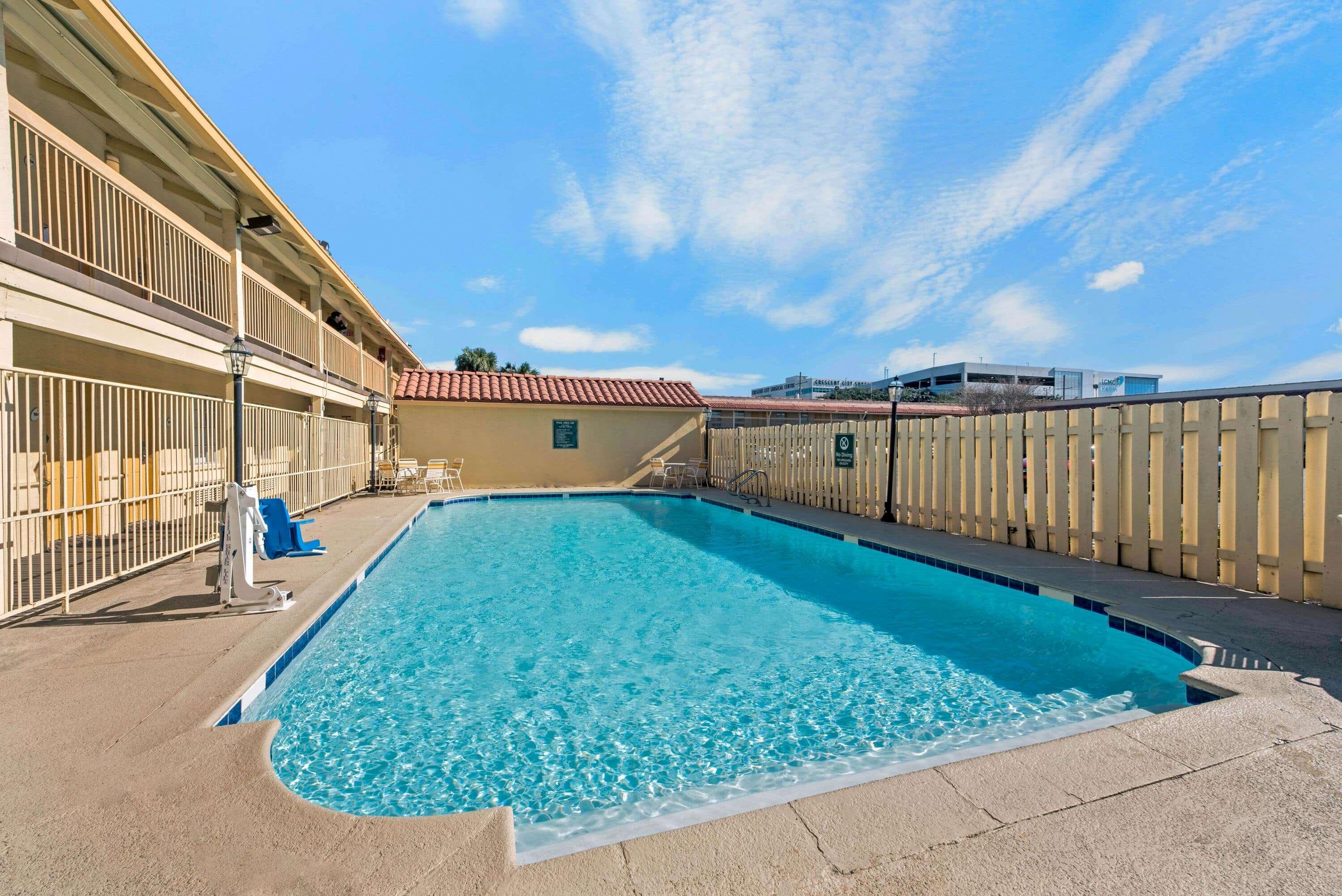 La Quinta Inn New Orleans Causeway — photo 4