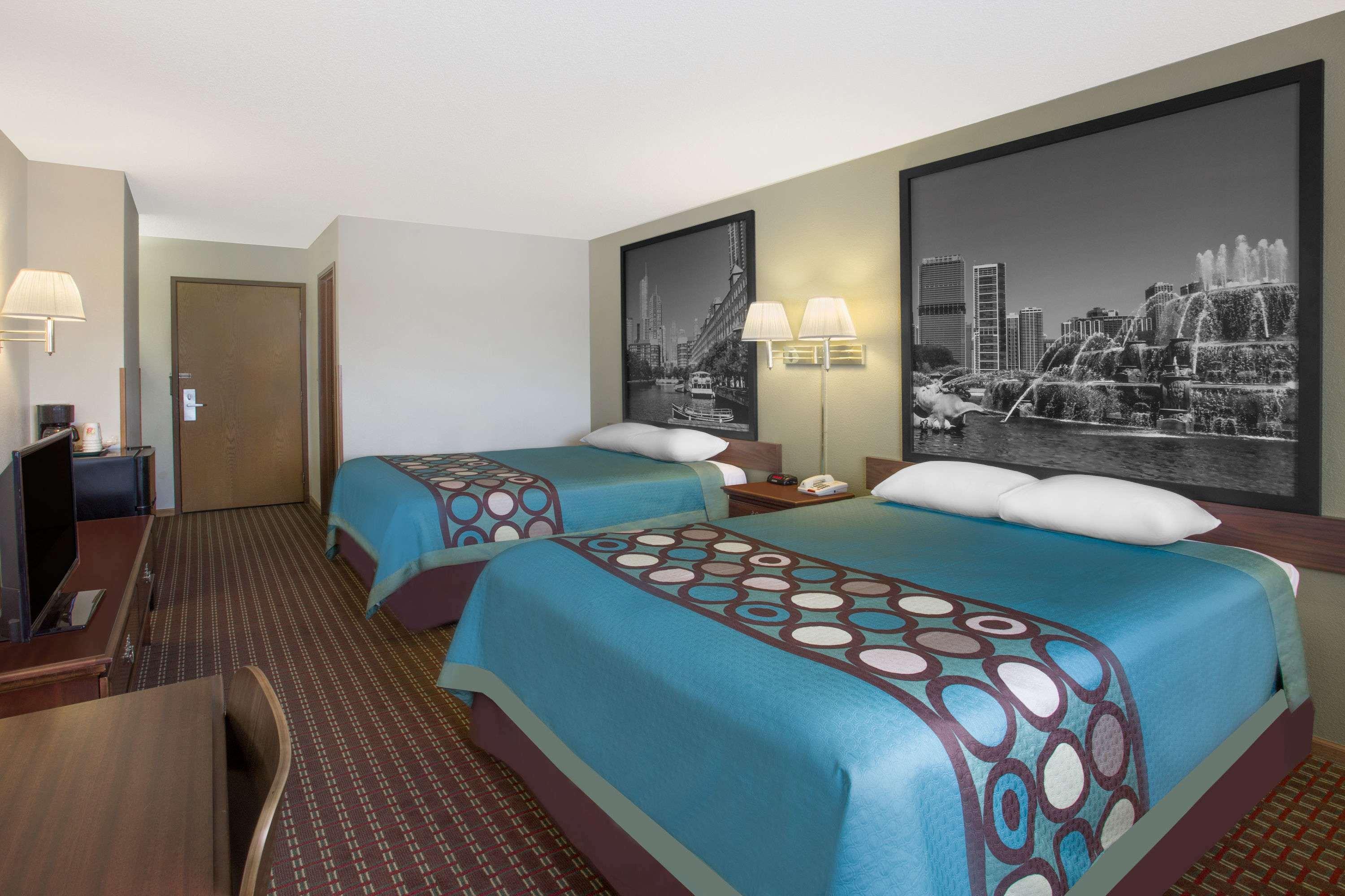 Super 8 by Wyndham Princeton — photo 3