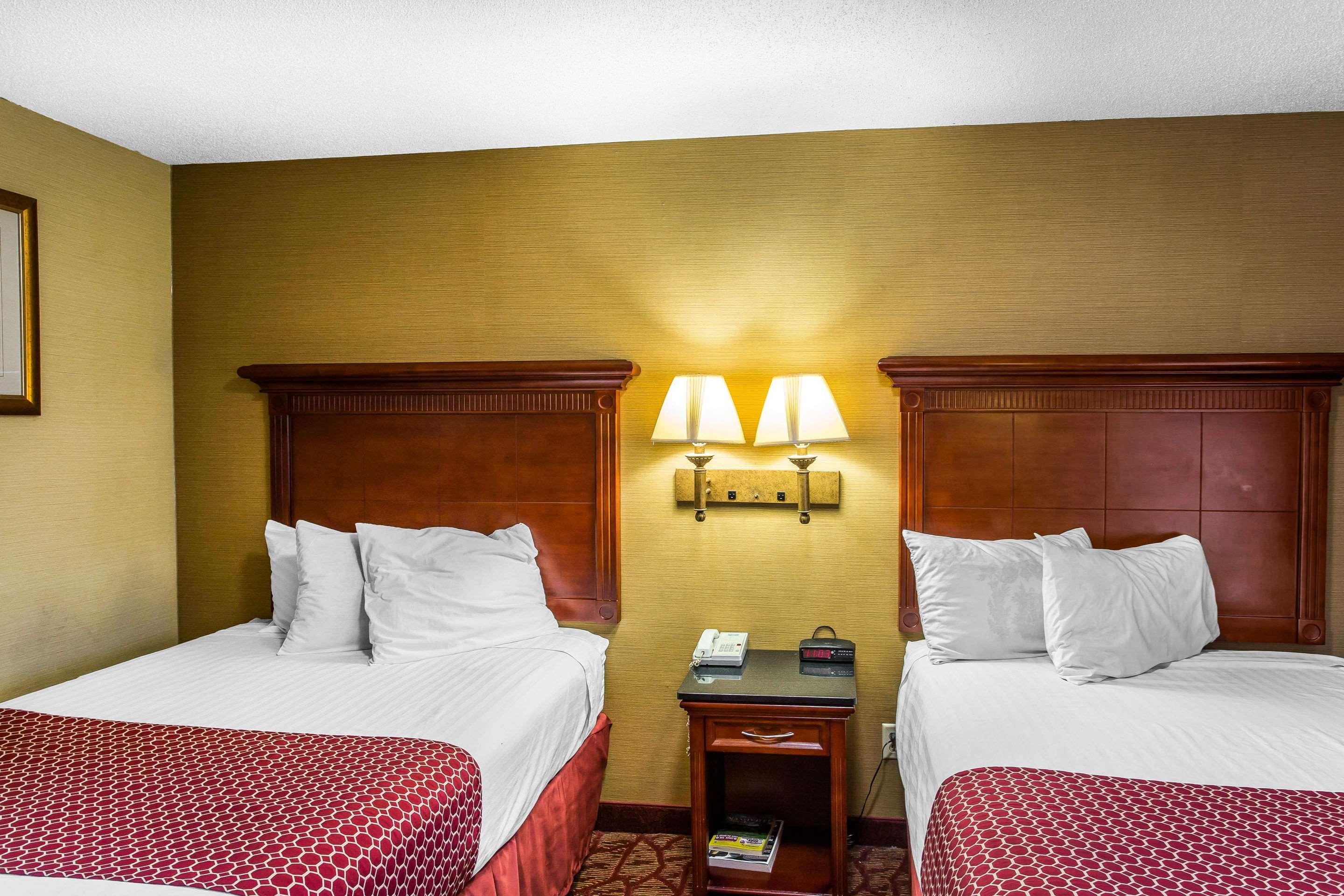 Rodeway Inn — photo 5