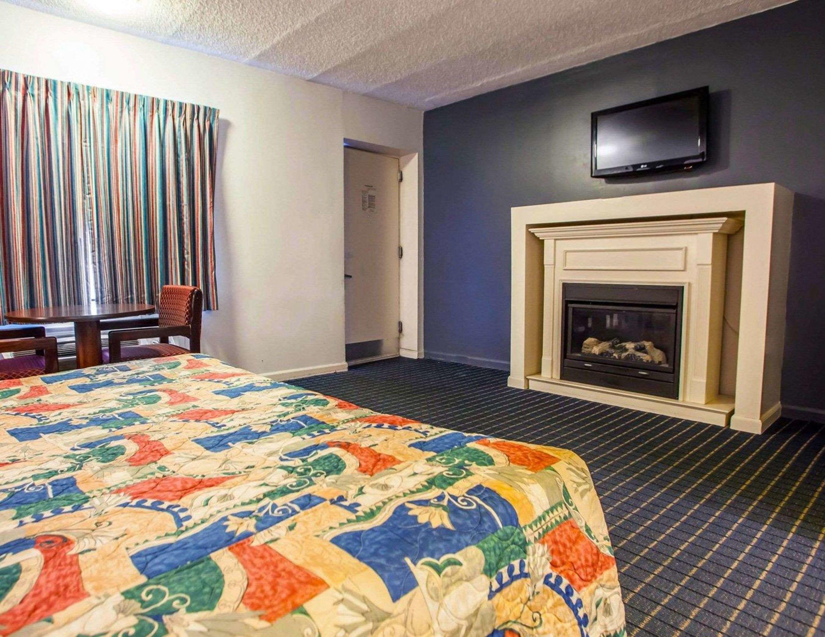 Rodeway Inn Rahway — photo 5